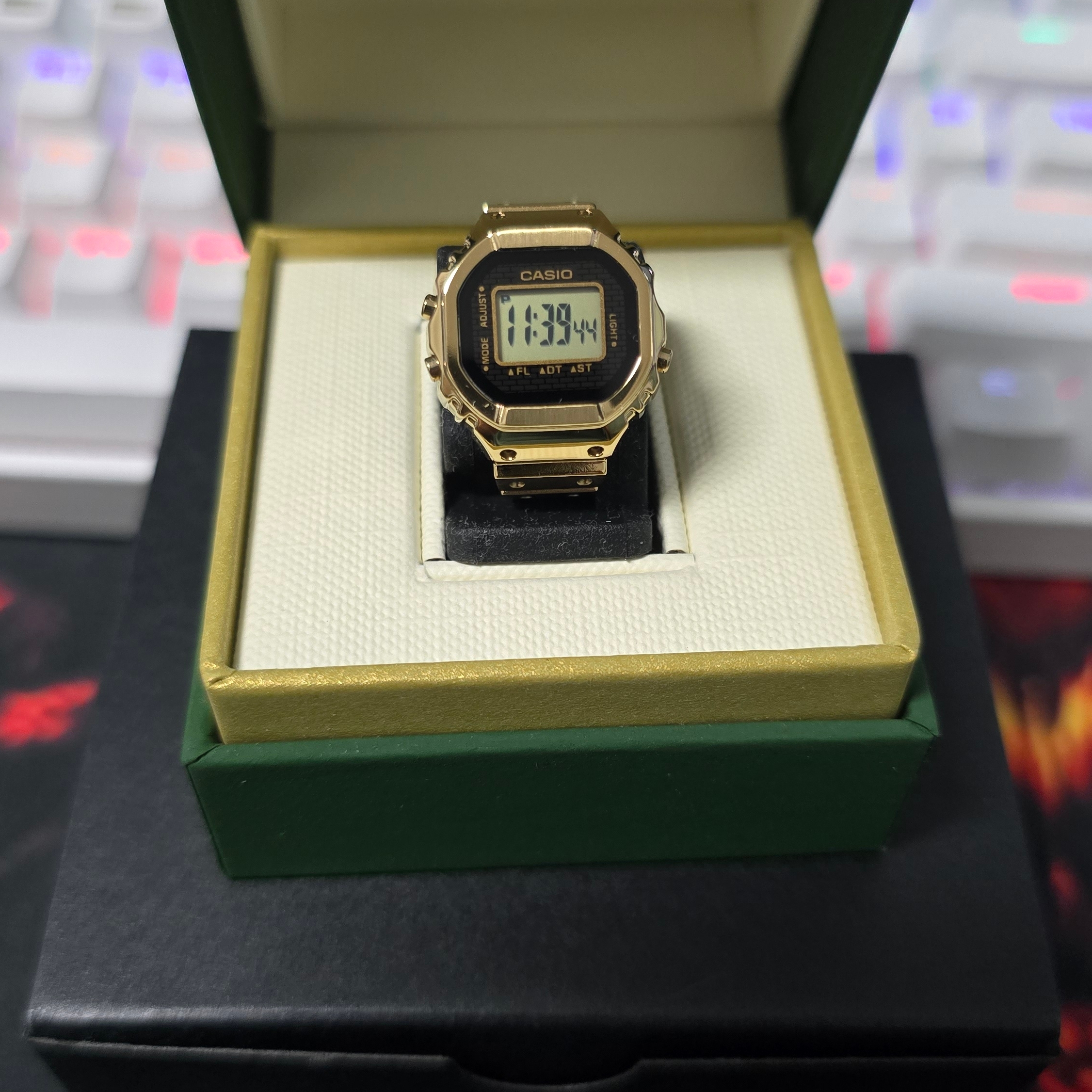 Casio CRW-001G-9 착용 스타일 - 3