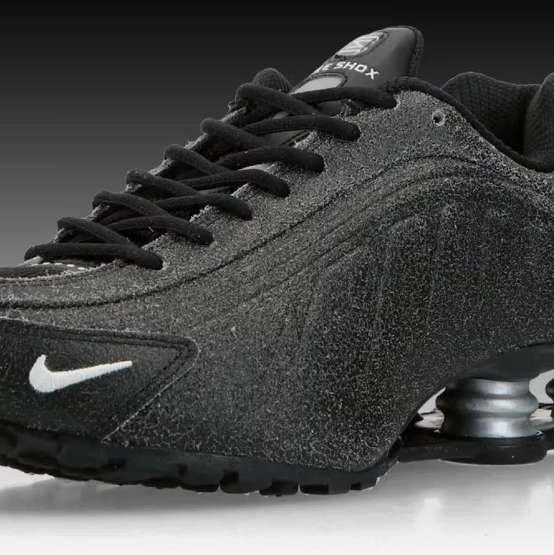 (W) Nike Shox R4 Black 착용 스타일 - 2