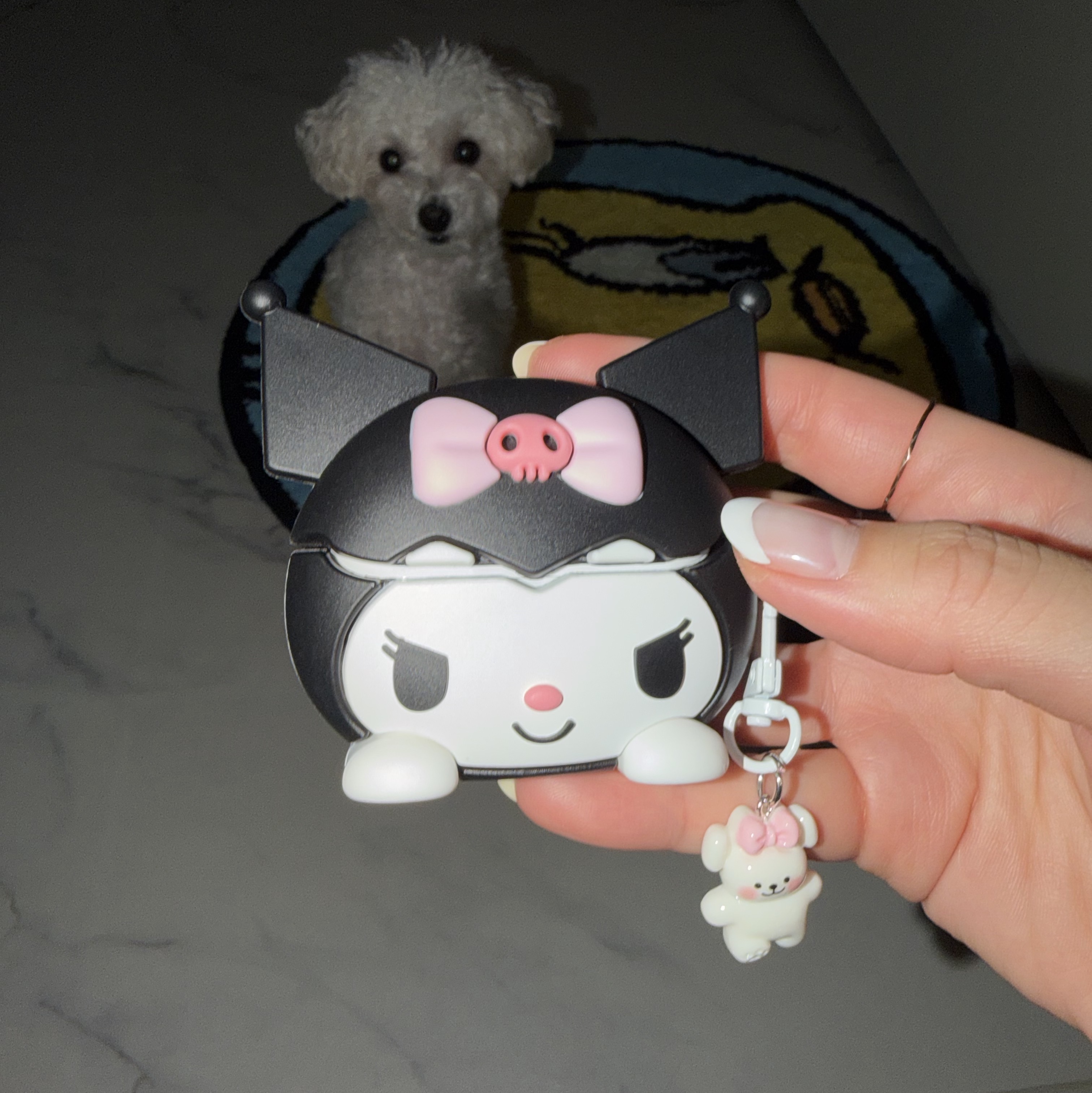 Samsung Galaxy Buds3 White 착용 스타일