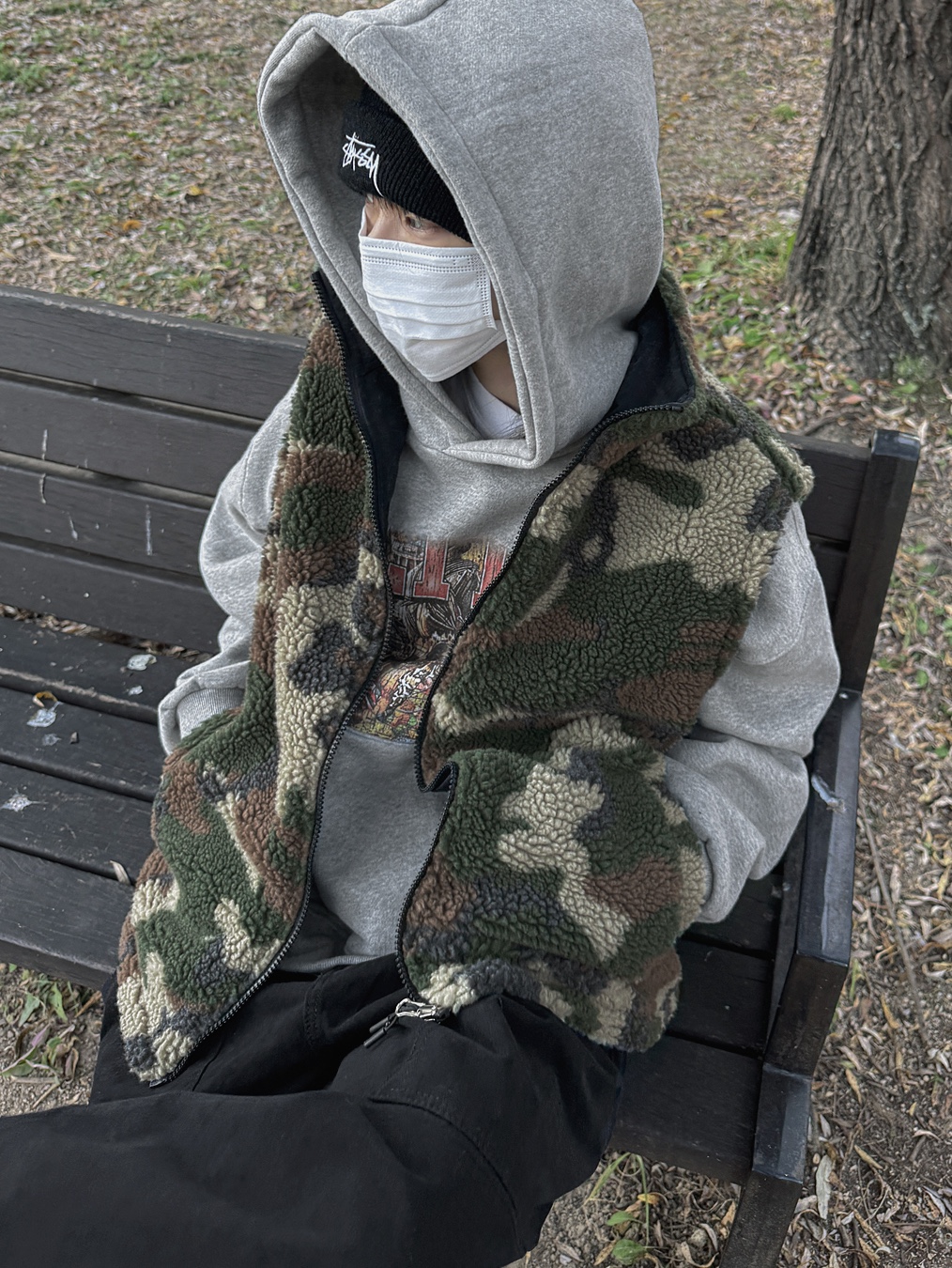 Stussy Basic Cuff Beanie Black, (W) UGG Tasman II Chestnut 착용 스타일 - 1
