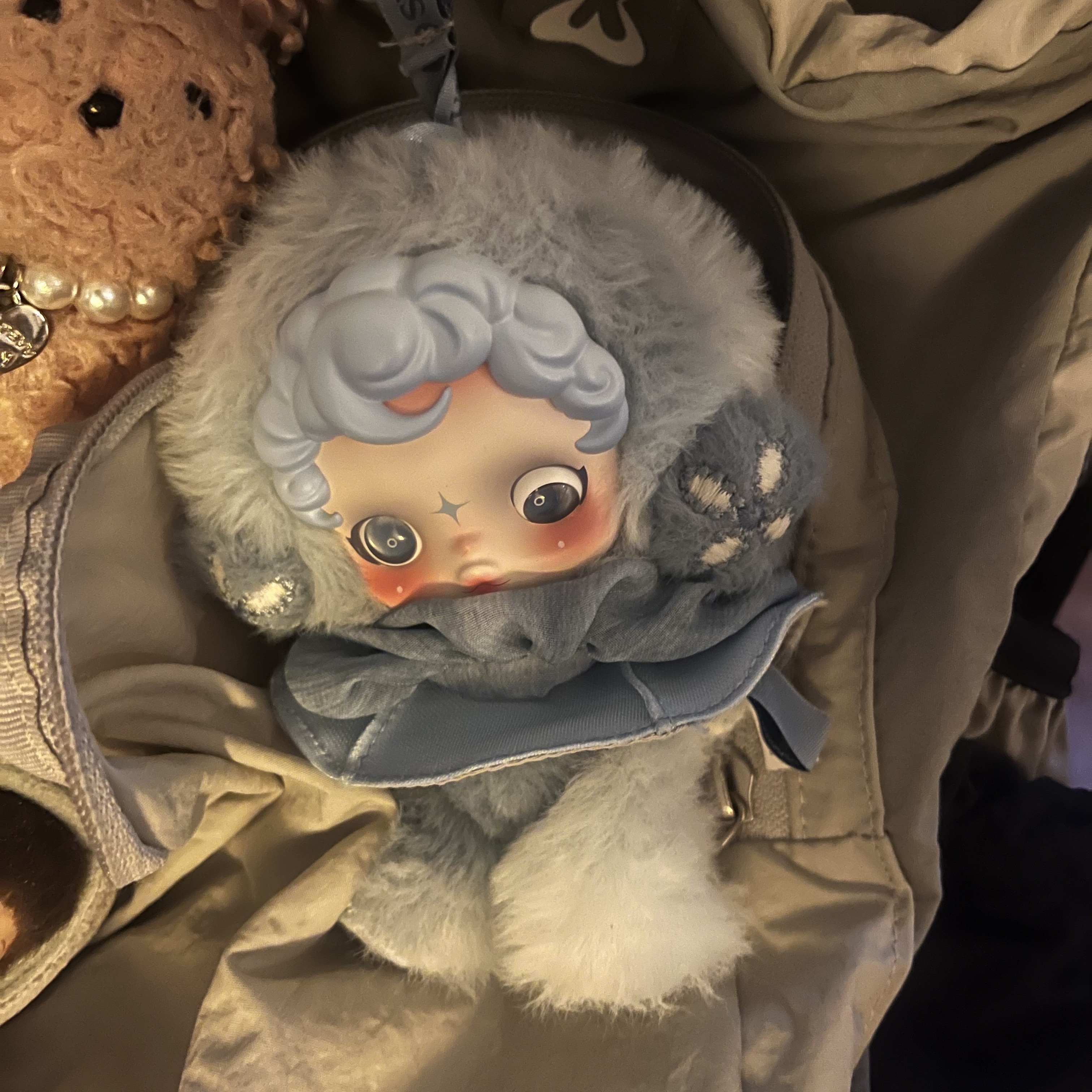 Pop Mart Skullpanda L’Impressionnisme Series Plush Doll Dew (Opened Case) 착용 스타일