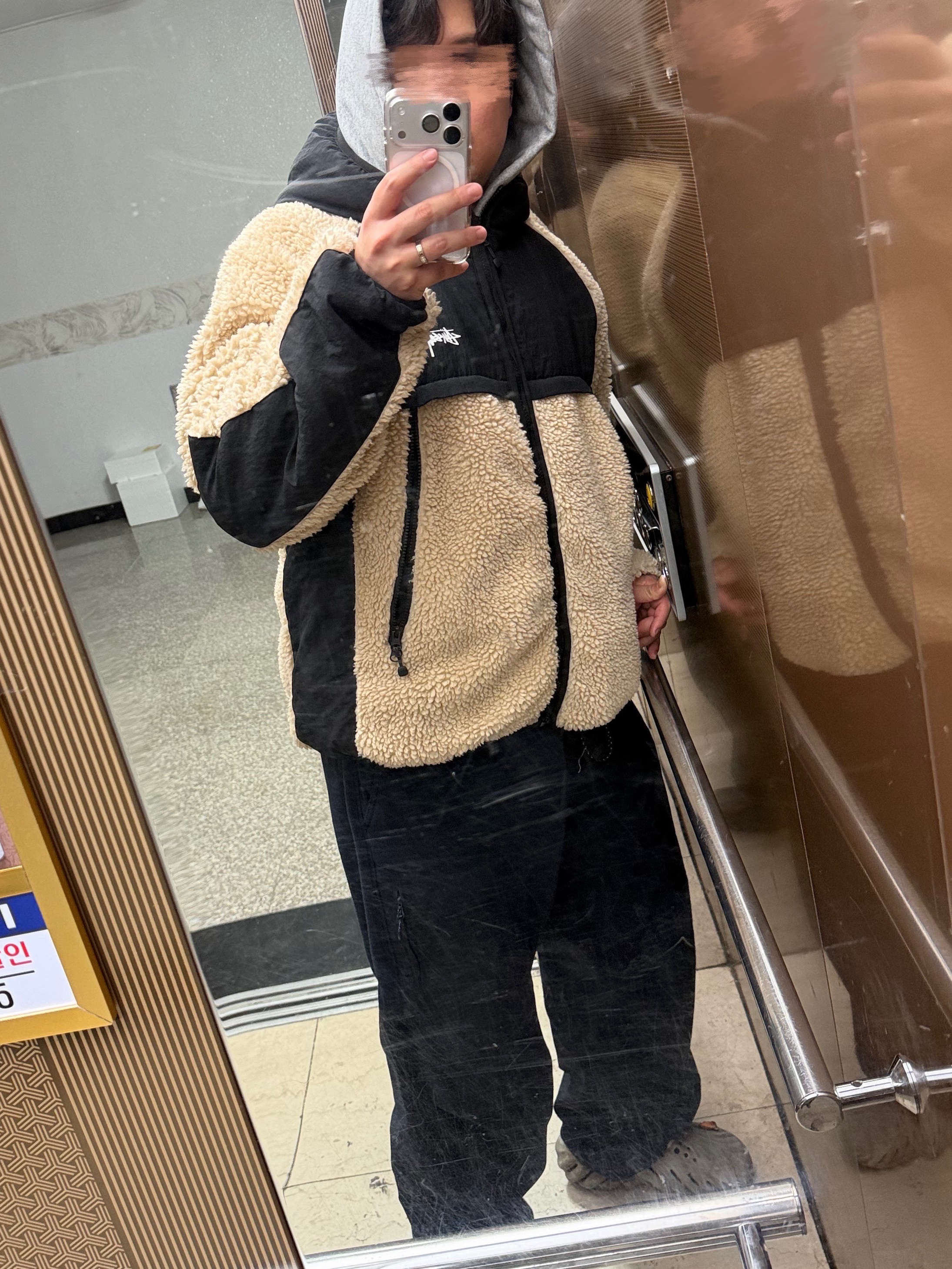 Palace x Carhartt WIP Hood Heather Grey - 24FW, Stussy Sherpa Paneled Hooded Jacket Beige 착용 스타일
