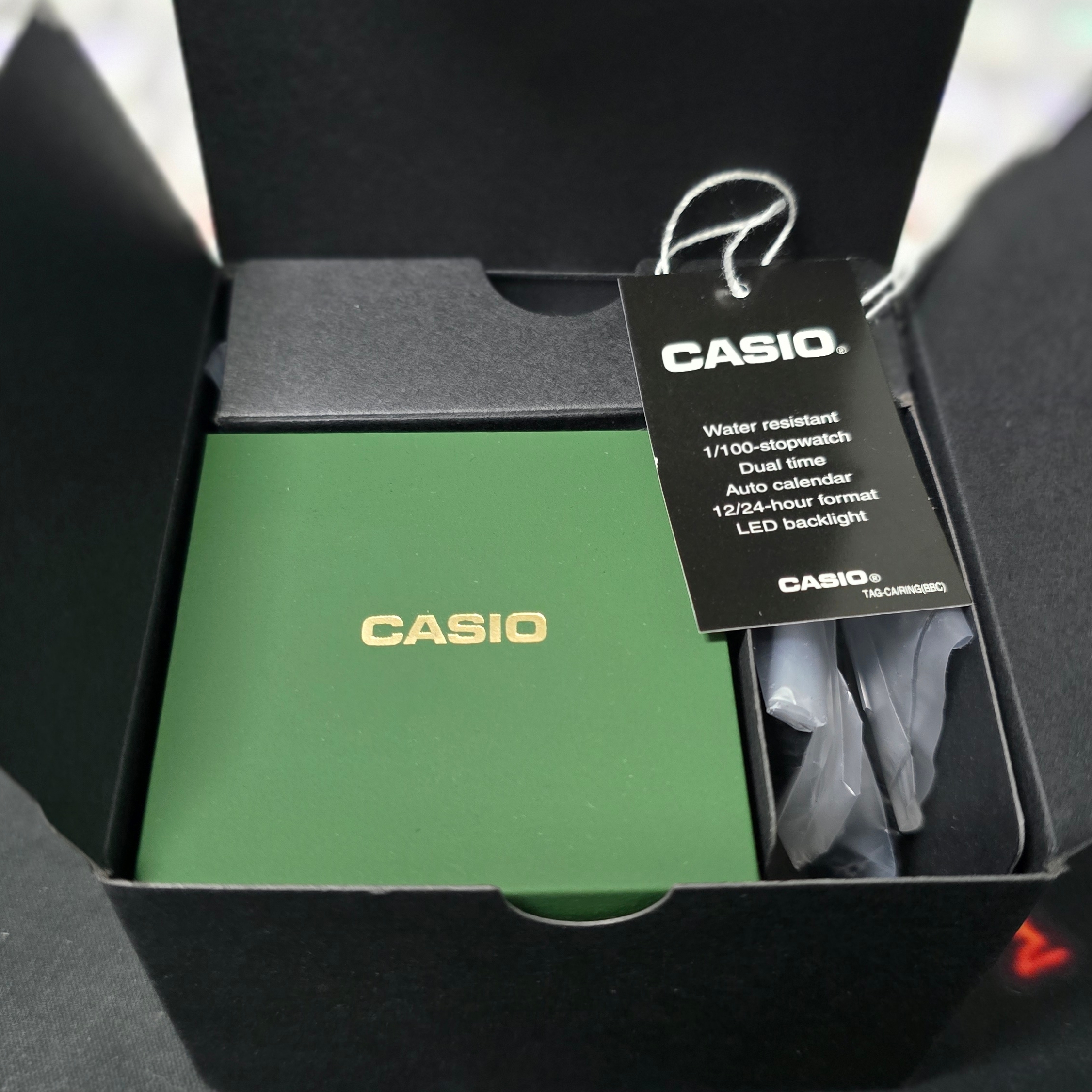 Casio CRW-001G-9 착용 스타일 - 2