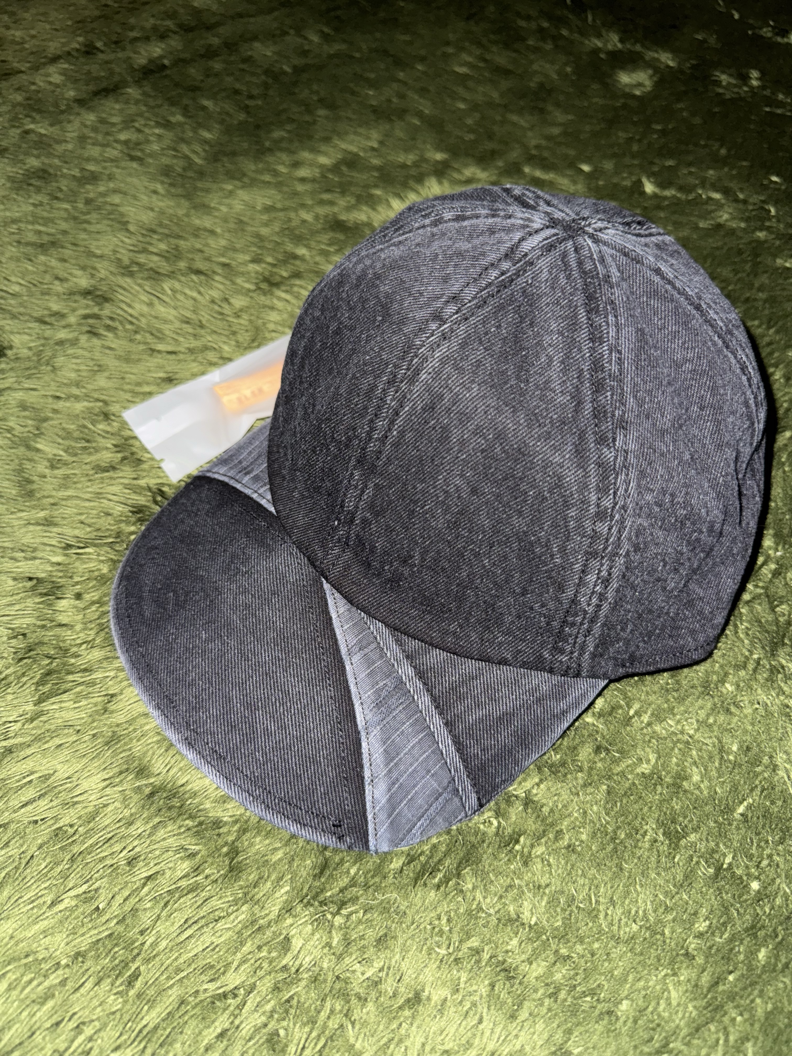 Xlim EP.6 02 Cap Black 착용 스타일 - 2