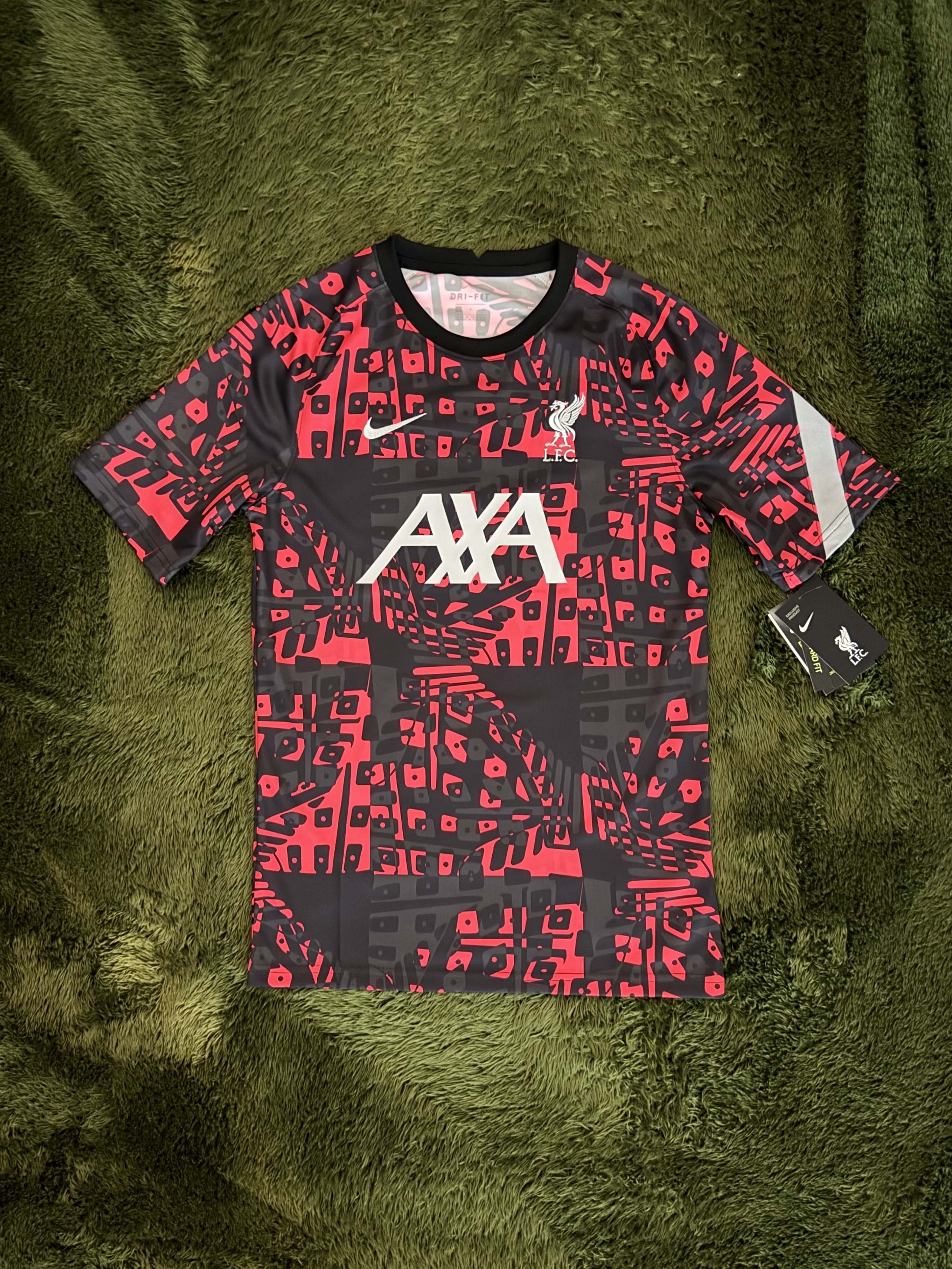 Nike Liverpool FC Dri Pre-Match Top Red Black (Non Marking Ver.) 착용 스타일 - 1