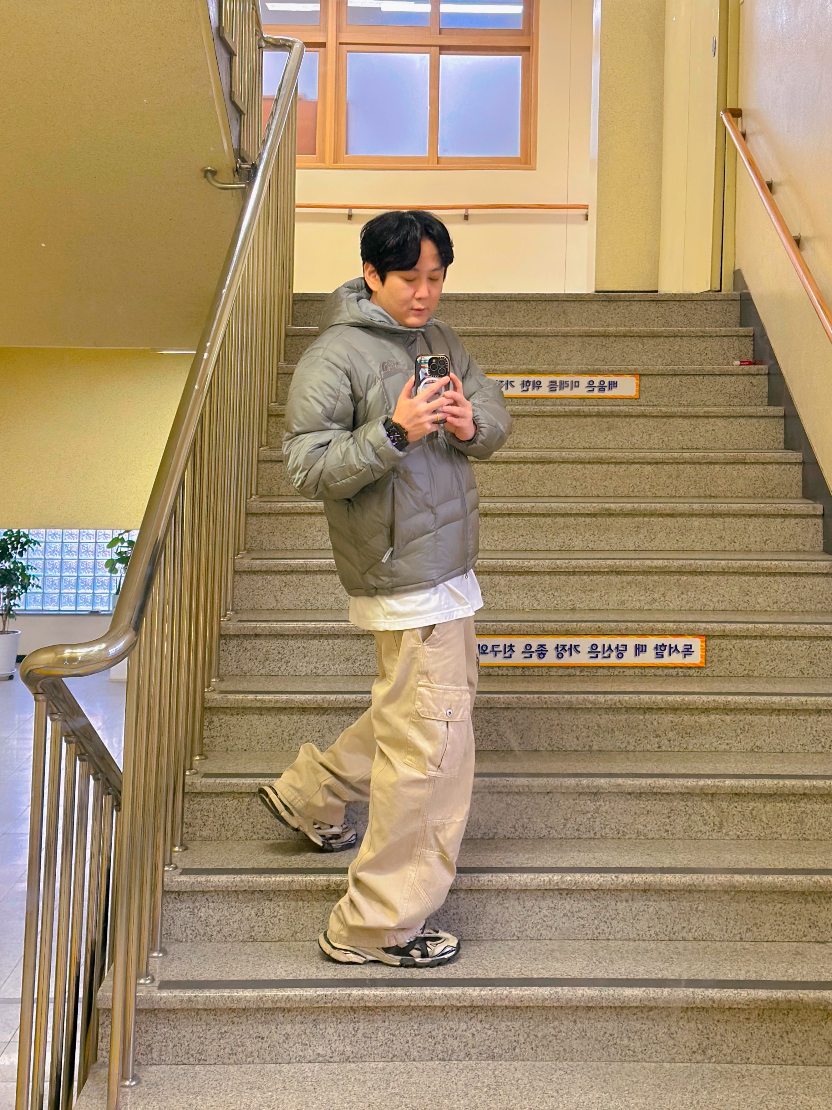 The North Face Wave LT On Jacket Gray 착용 스타일 - 1