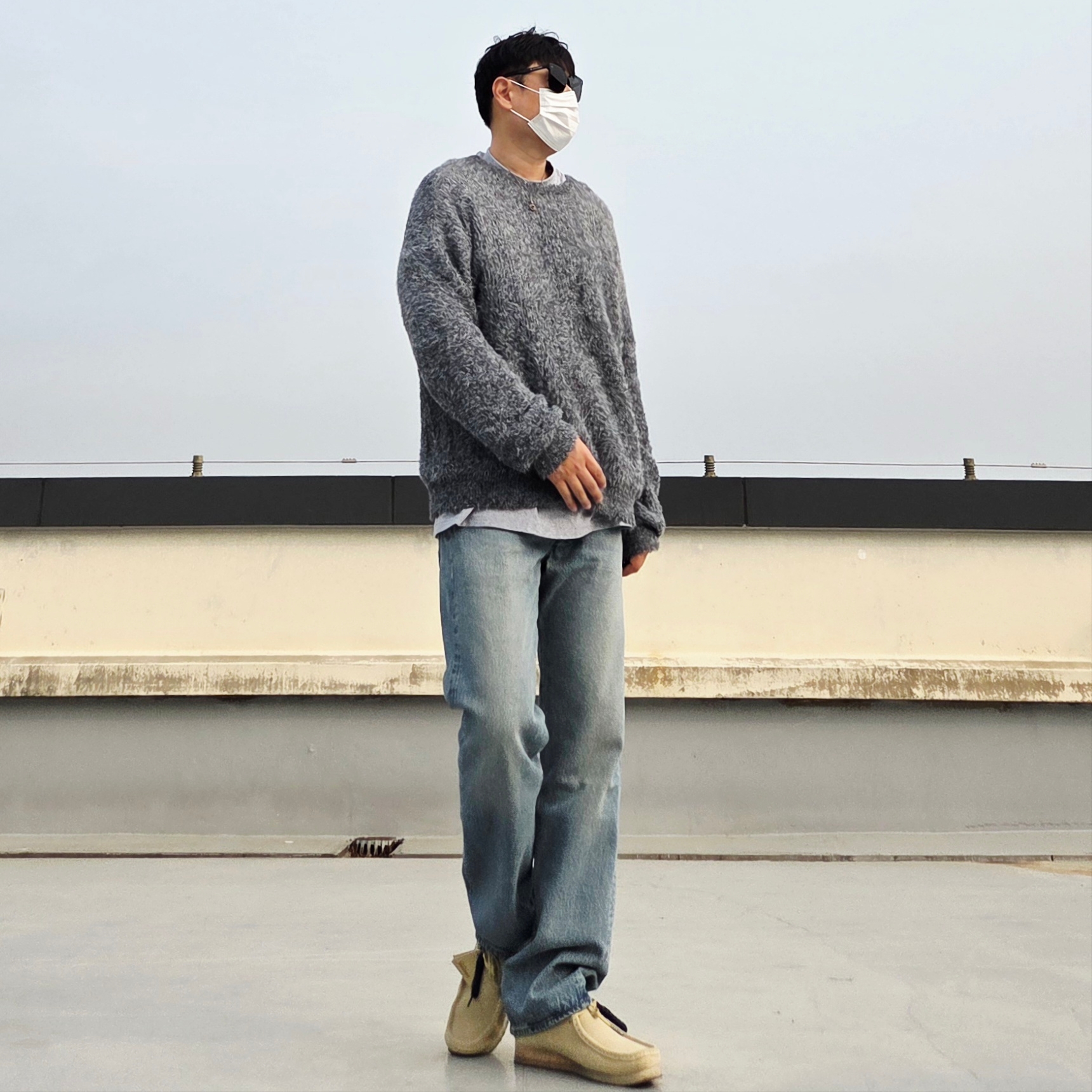 Levi's LVC 1955 Japan 501 Jean Blackjack Blue, Clarks Wallabee Maple Suede 착용 스타일 - 2