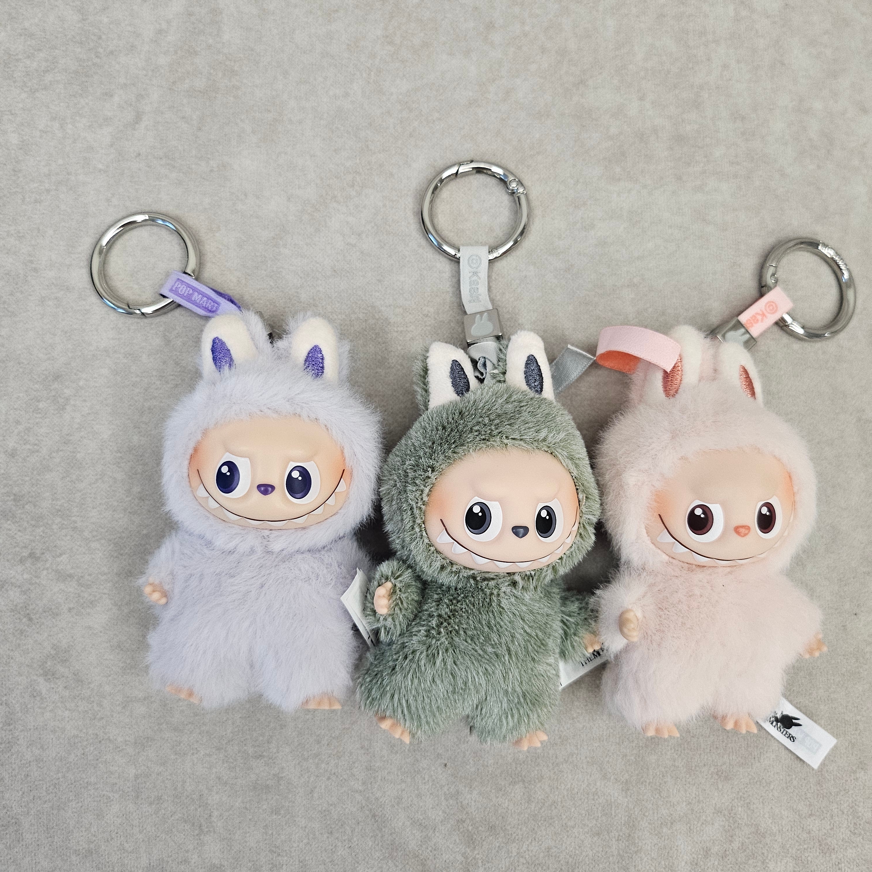 Pop Mart Labubu The Monsters Pin For Love Series Vinyl Plush Pendant (N-Z) ! (Opened Case), Pop Mart Labubu The Monsters Pin For Love Series Vinyl Plush Pendant (A-M) E (Opened Case) 착용 스타일