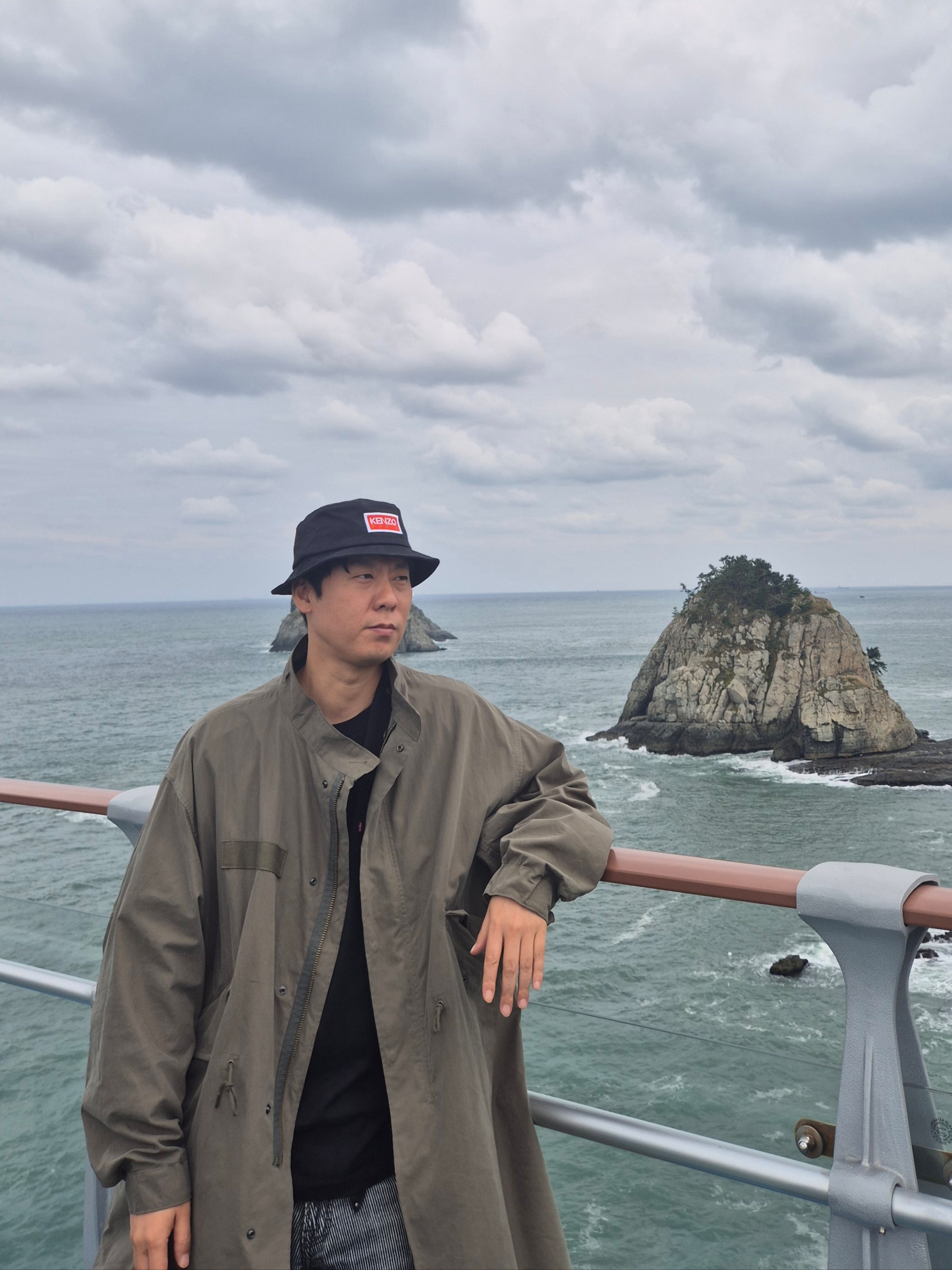 Kenzo Paris Sun Hat Black, Freak's Store M-65 Liner Set Faded Olive 착용 스타일 - 1