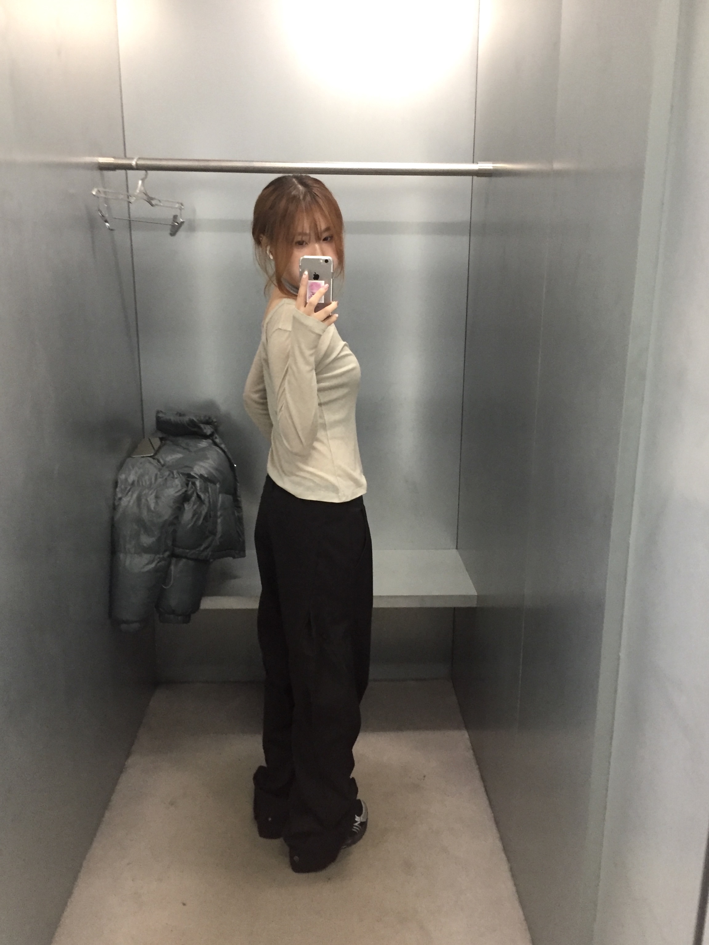 Puma x Sansan Gear CLRT Pants Black 착용 스타일 - 1