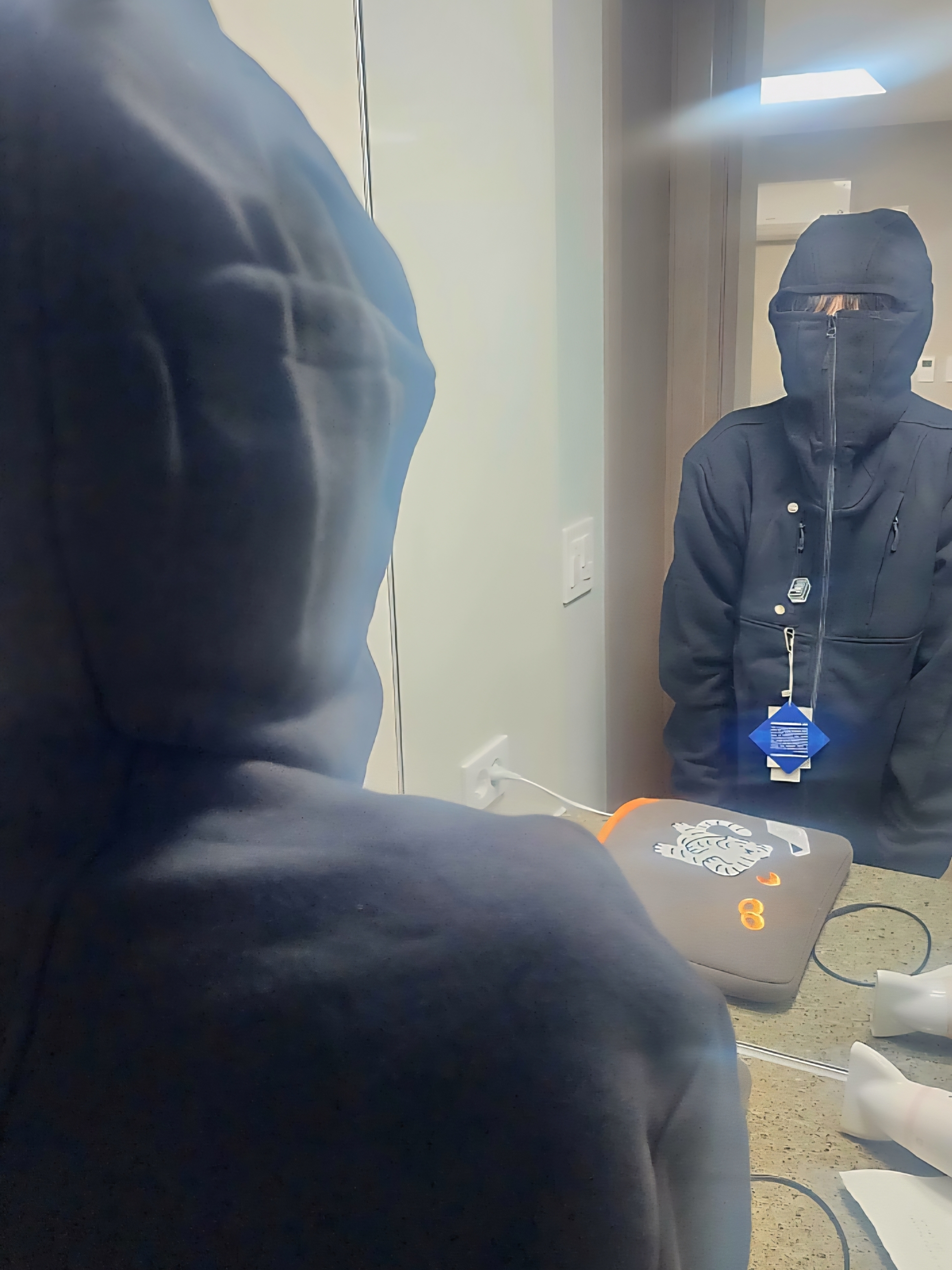 Undermycar Marshall Chest Pocket Balaclava Zip-Up Cariair - 22SS 착용 스타일