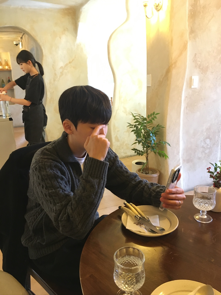 KREAM 프로필 이미지