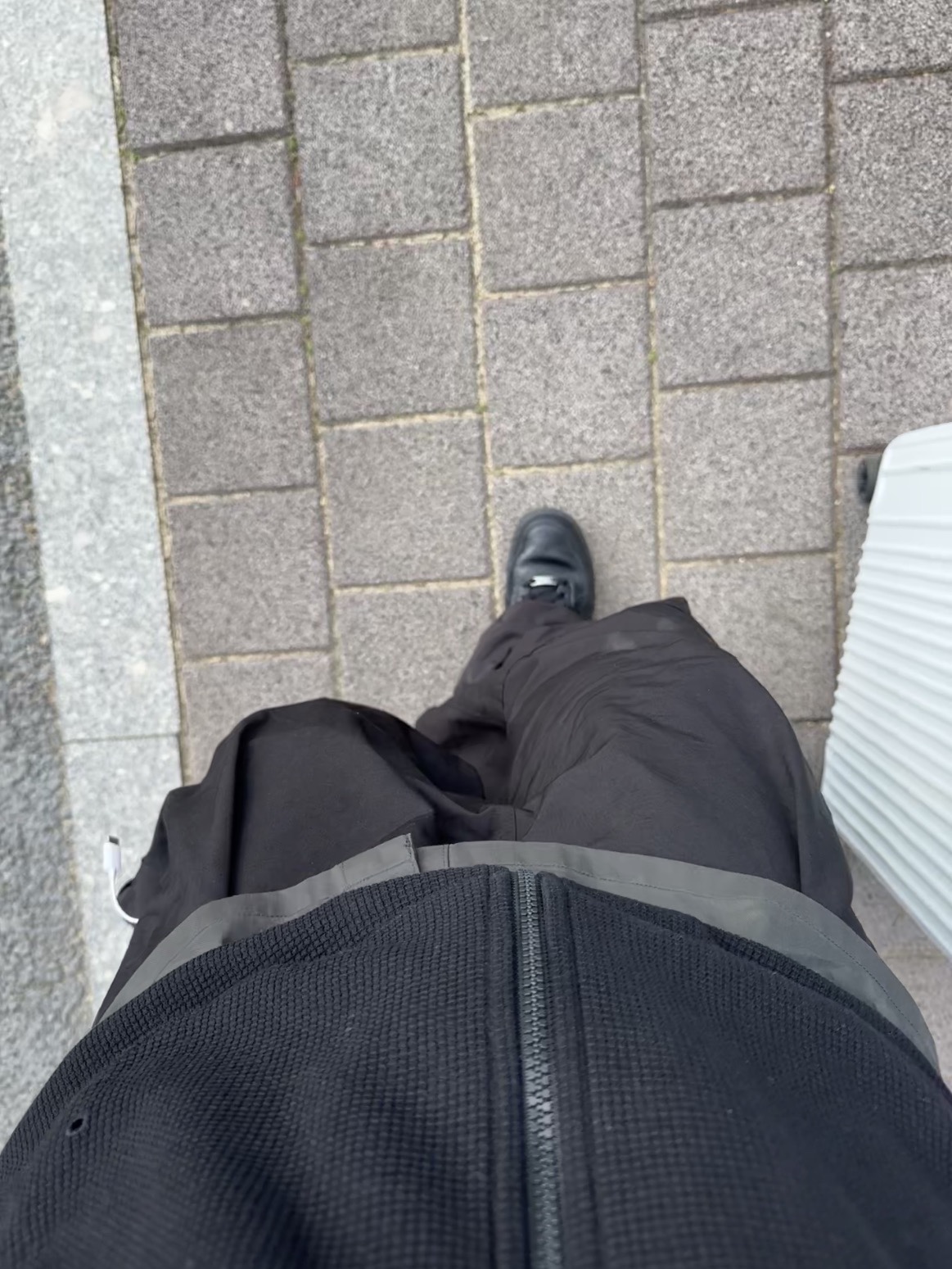Nike Air Force 1 '07 Low Triple Black, (W) Nike Air Force 1 '07 Low Triple Black 착용 스타일 - 2