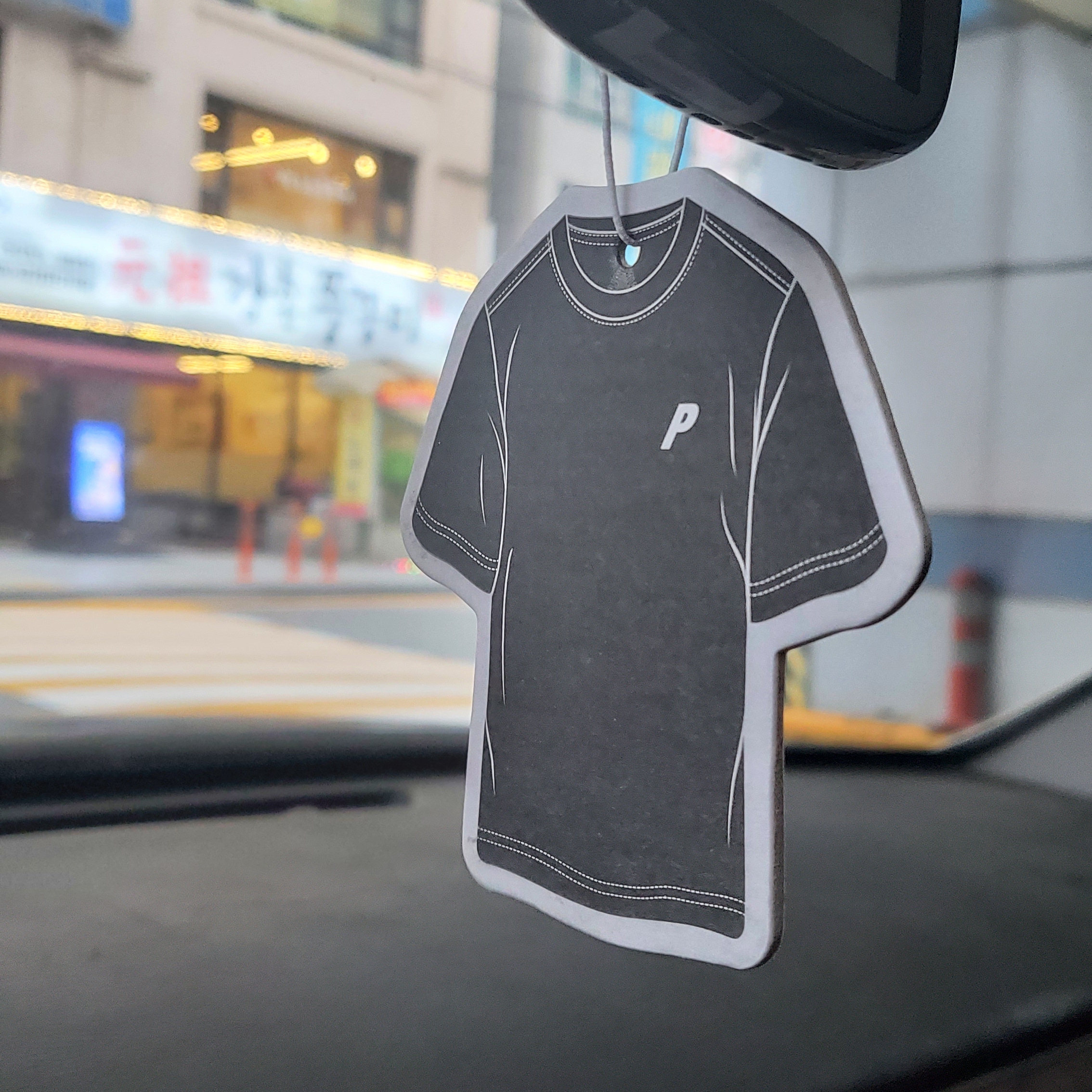 Palace Tri T-Shirt Air Fresheners Black White Yellow (Set of 3) - 25FW 착용 스타일 - 2