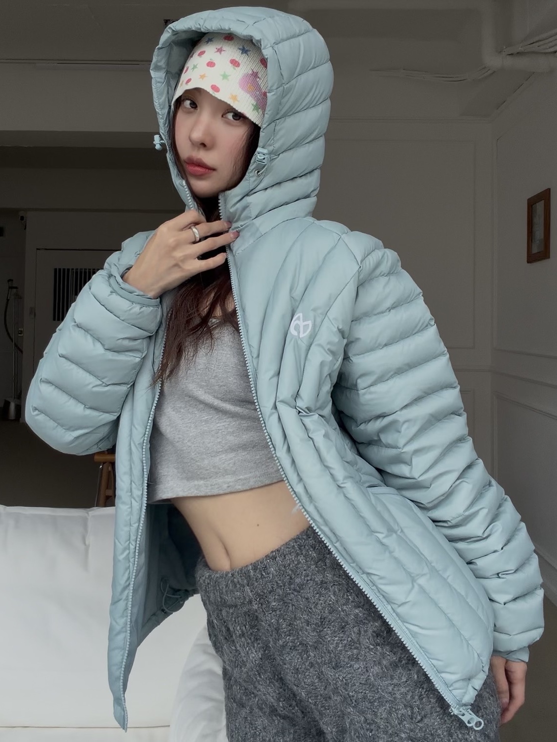 [KREAM 단독] NOMANUAL Nubes Light Duck Down Marina 착용 스타일 - 6