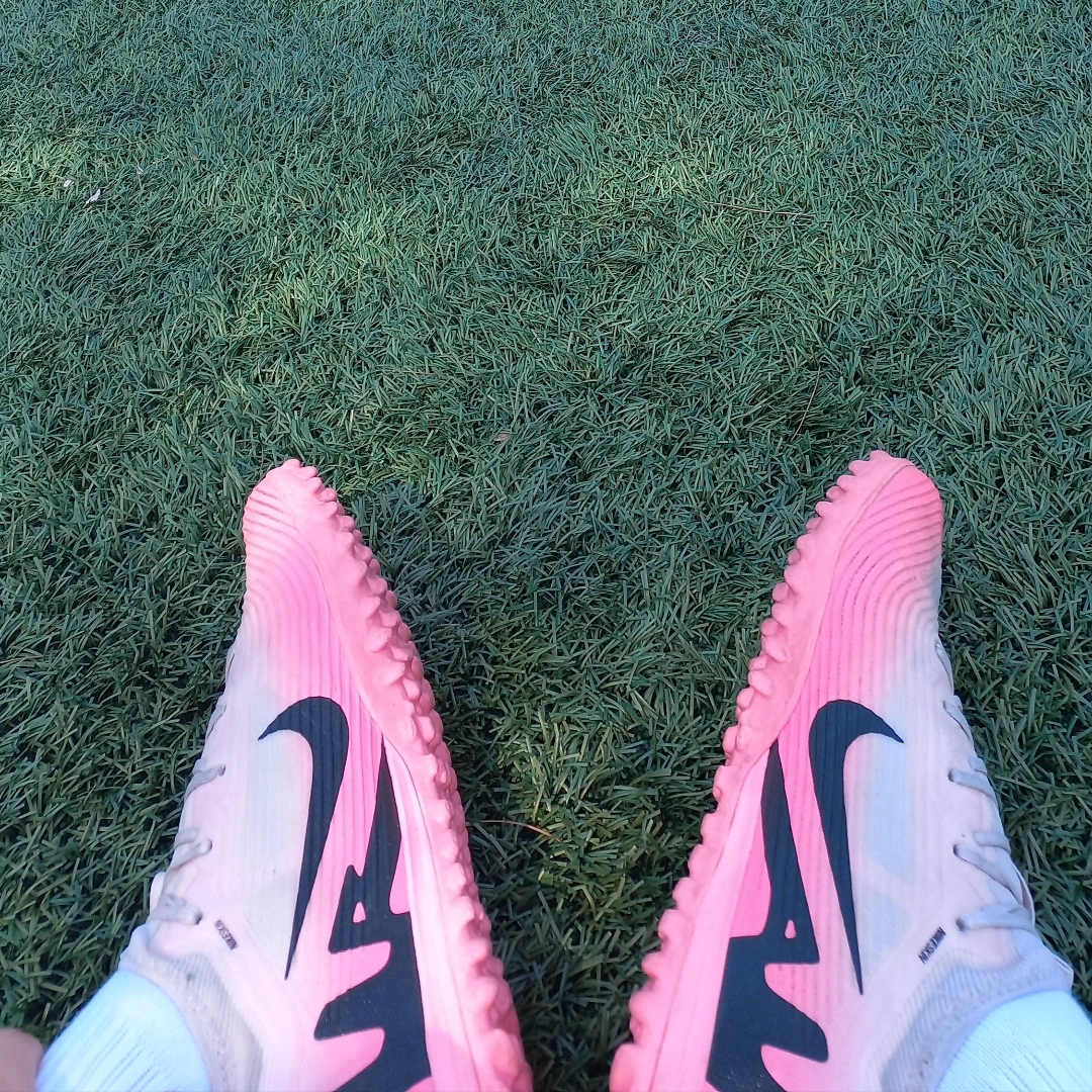 Nike Zoom Mercurial Vapor 15 Pro TF Pink Foam Black 착용 스타일