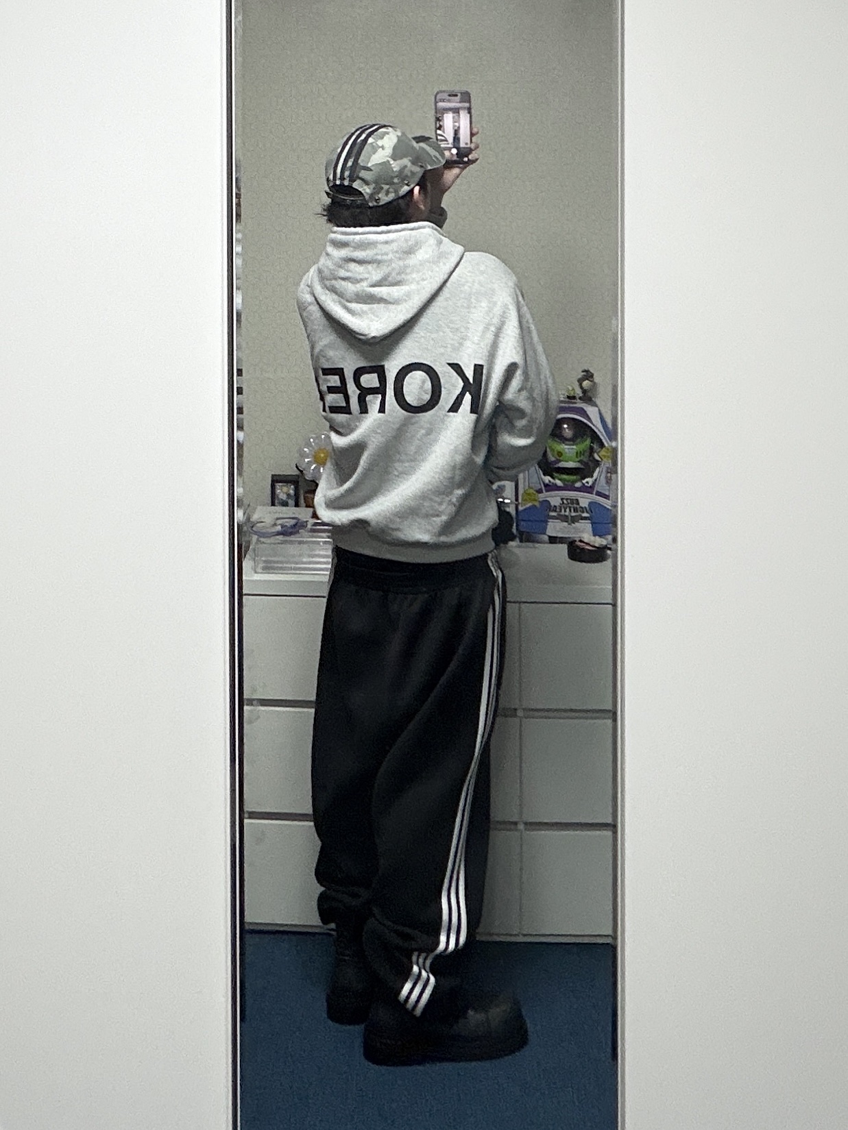 Yeezy HD-10 Grey - Korea Limited, Adidas x Thug Club Cap Black 착용 스타일 - 2