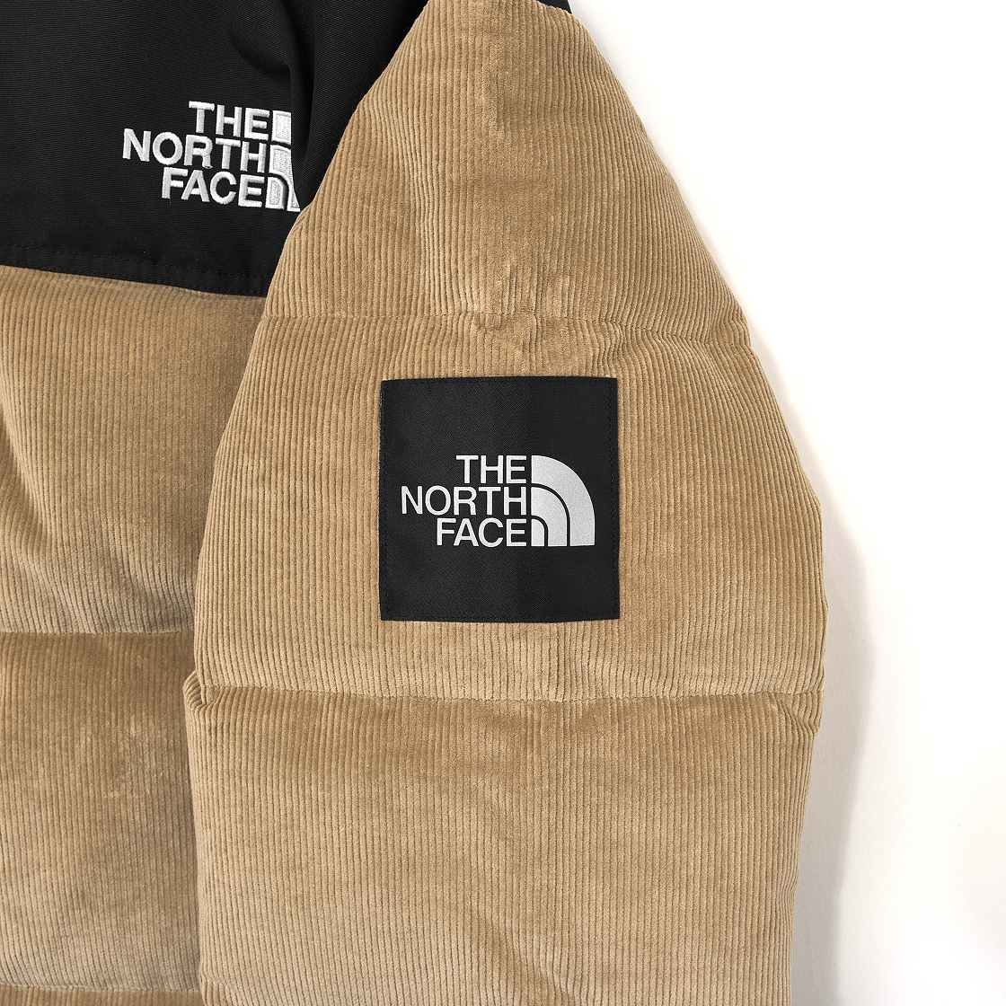 노스페이스 화이트 라벨 코듀로이 눕시 다운 자켓 베이지(The North Face White Label Corduroy Nuptse Down Jacket Beige) - 5