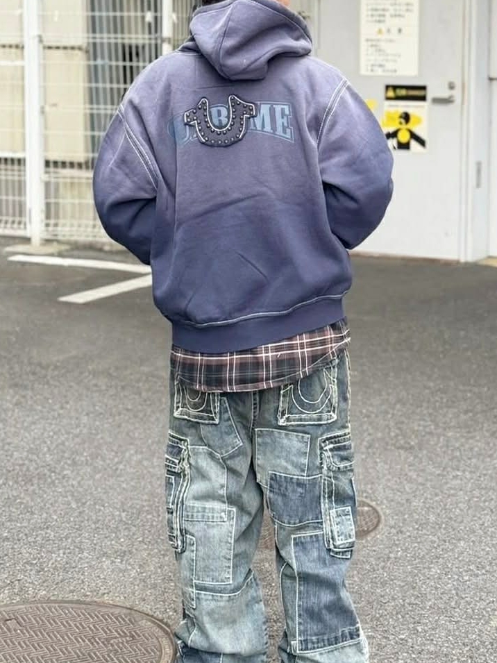 Supreme x True Religion Zip Up Hooded Sweatshirt Navy - 25FW, Supreme x True Religion Patchwork Cargo Pant Dirty Indigo - 25FW 착용 스타일