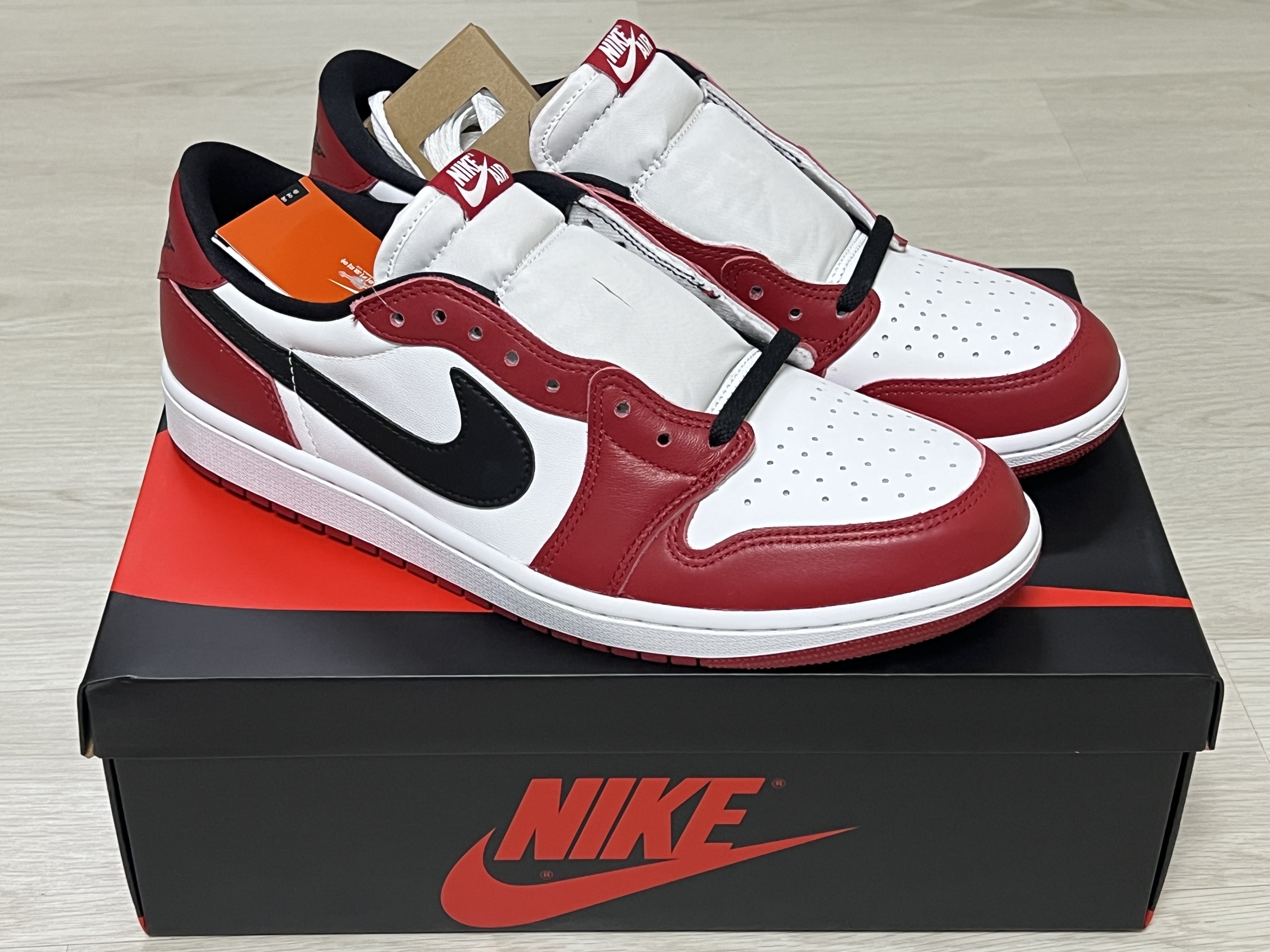 Jordan 1 Retro Low OG Chicago 착용 스타일