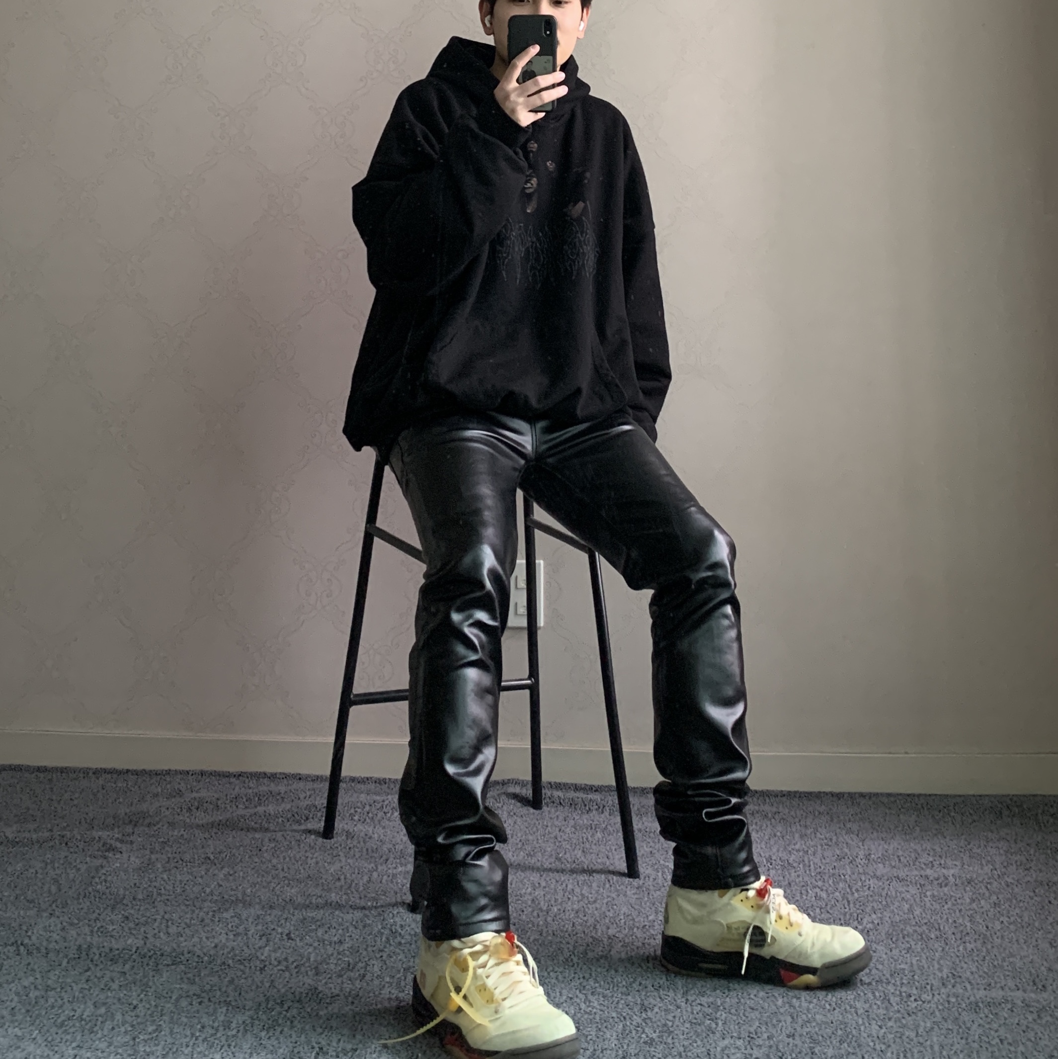 Undermycar Gashutein 6 Six People Graphic 2 Layered Hoodie Bristol Black - 24SS, Undermycar Etle Slim Fit Glossy Film Coated Jeans Black Ink - 22FW 착용 스타일