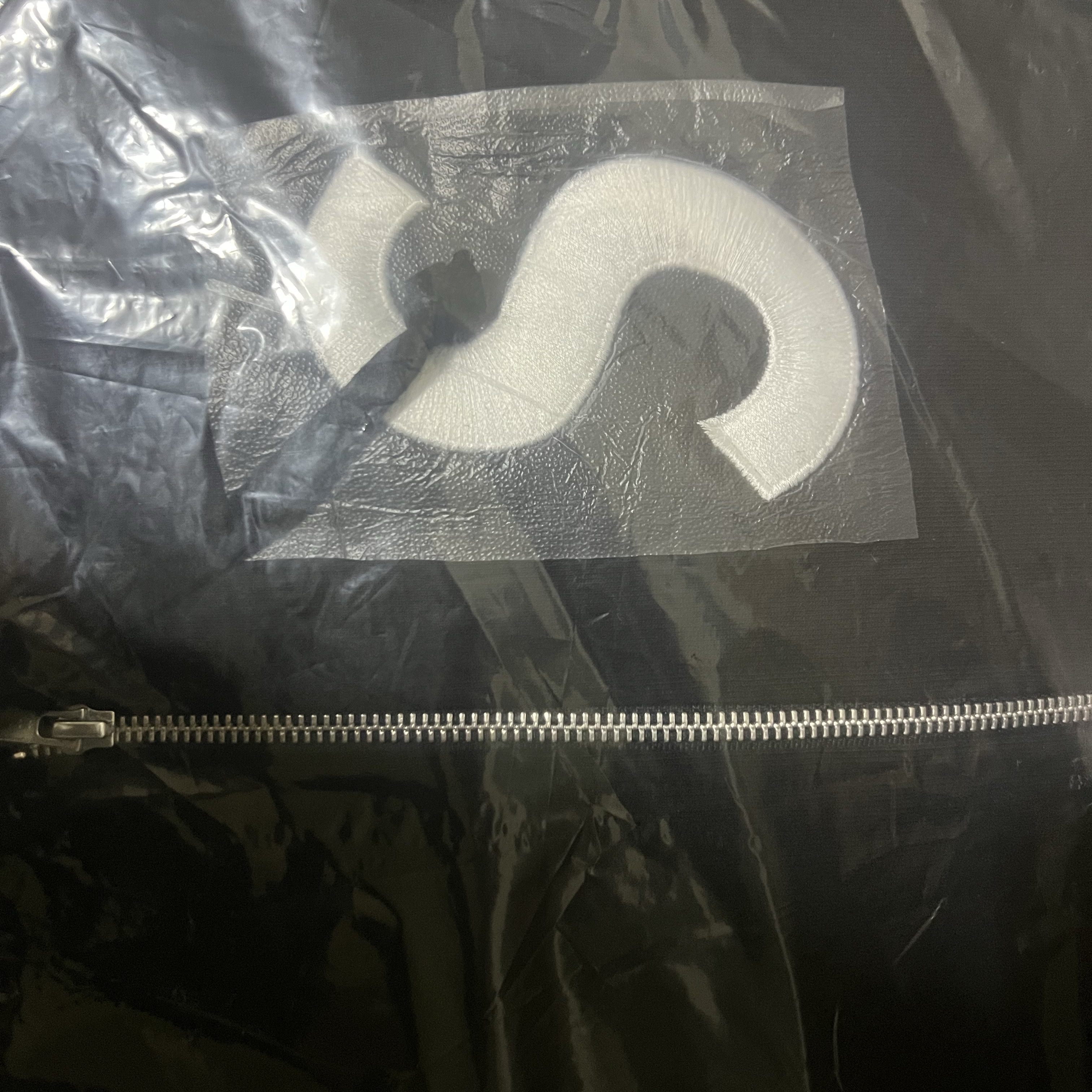 Supreme S Logo Zip Up Hooded Sweatshirt Black - 25FW 착용 스타일