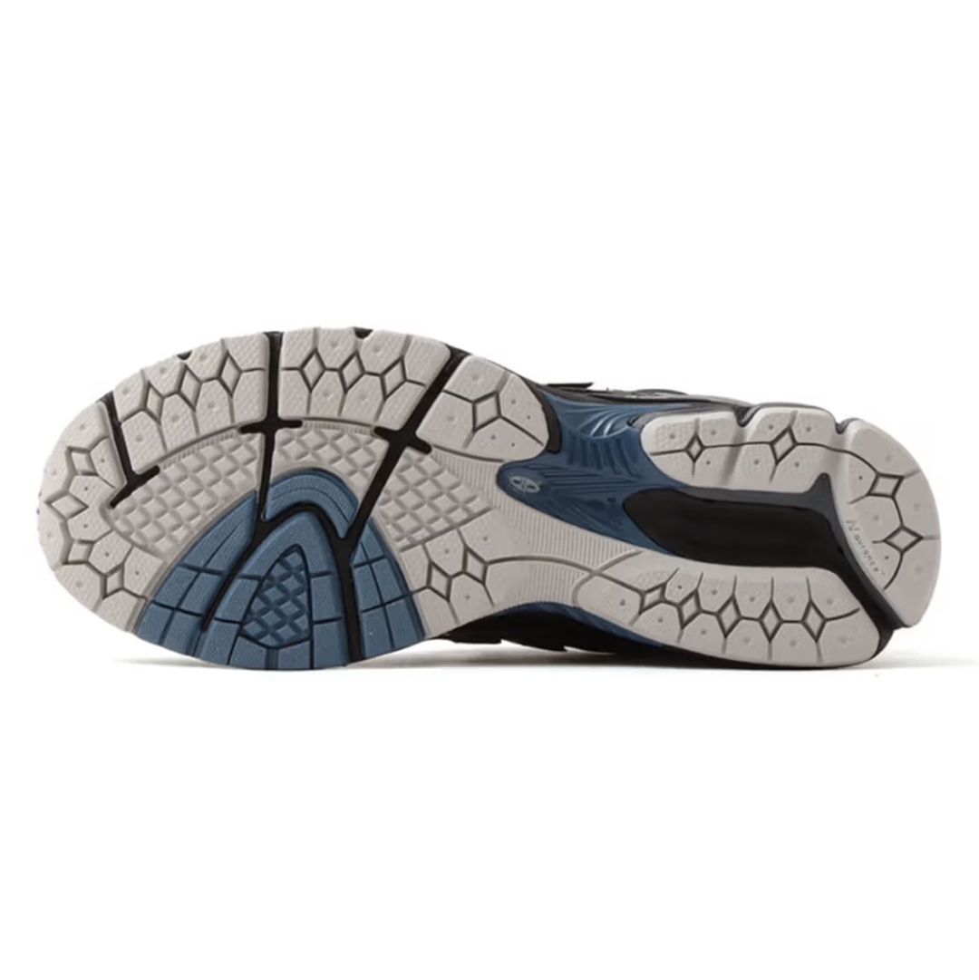 New Balance x Atmos M1000 Bandhnu, New Balance x Atmos 1906D Deep Sea Navy 착용 스타일 - 2