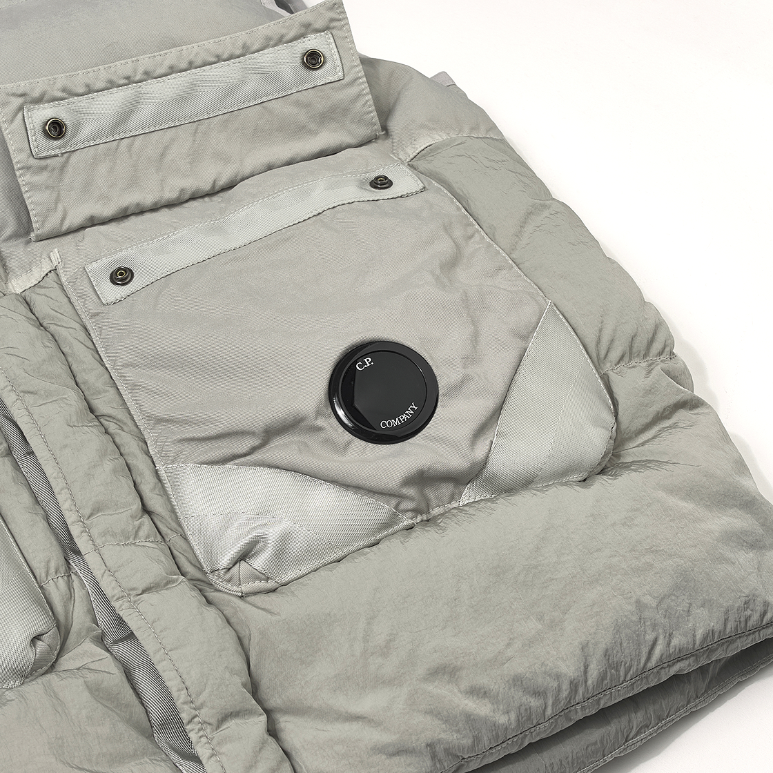 C.P. 컴퍼니 에코 크롬 R 믹스드 후드 다운 질레 런던 포그 그레이 - 25FW(C.P. Company Eco-Chrome R Mixed Hooded Down Gilet London Fog Grey - 25FW) - 5