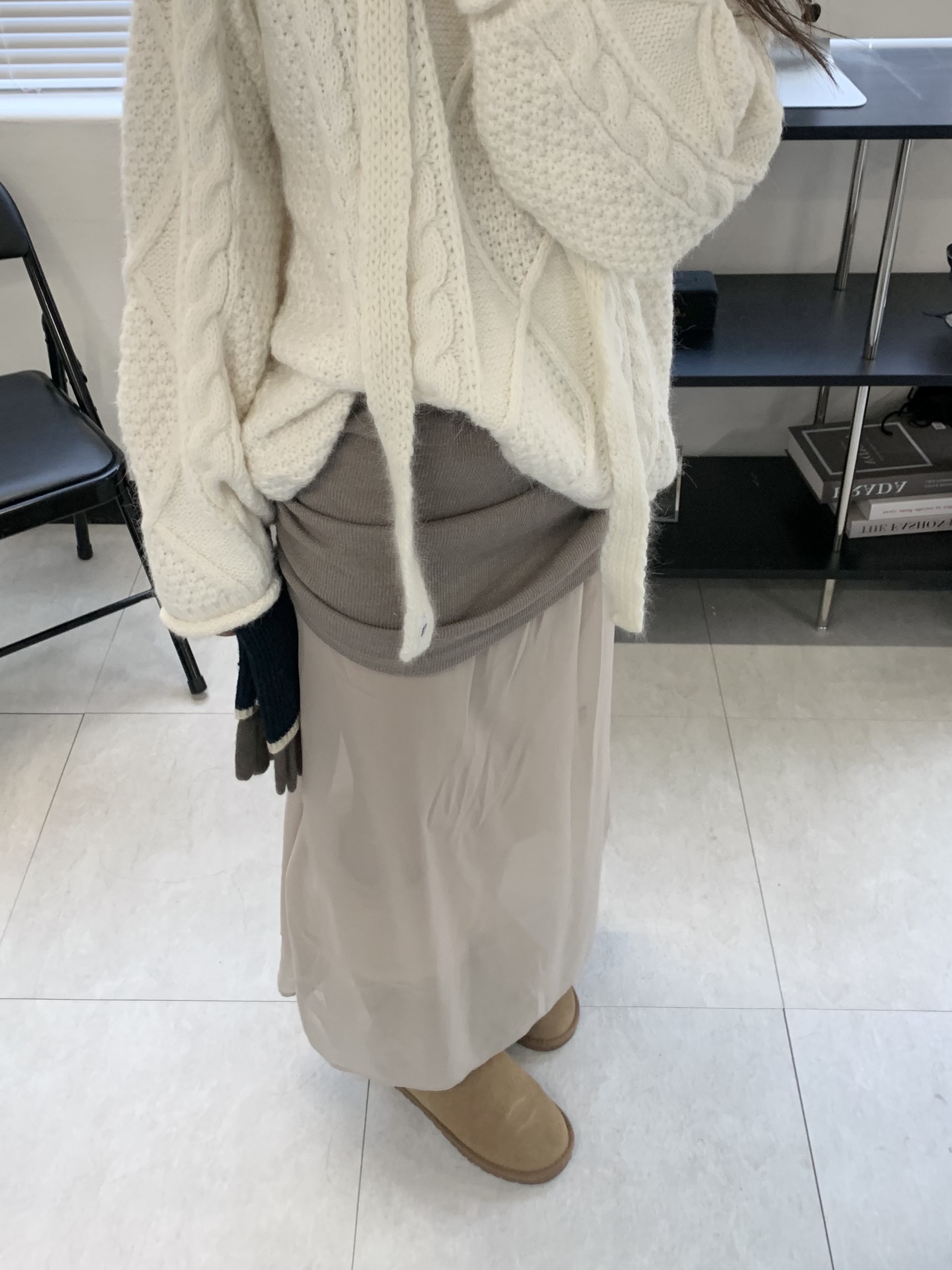 (W) UGG Over the Knee Bailey Button Boots Chestnut 착용 스타일 - 2