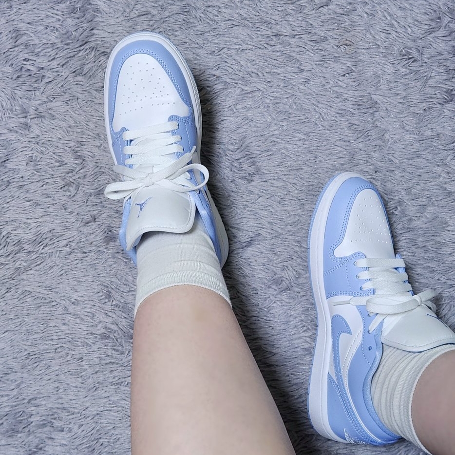 (W) Jordan 1 Low White Aluminum 착용 스타일 - 2
