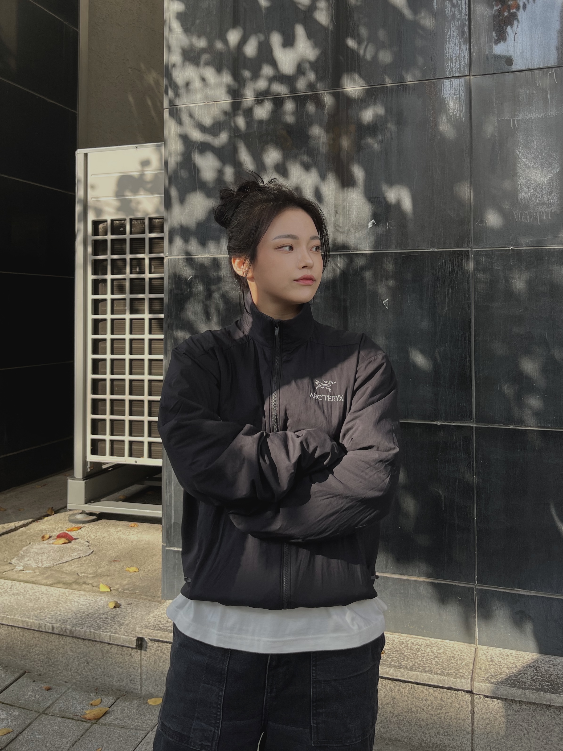 Arc'teryx Atom LT Jacket Black, Balenciaga 3XL Sneakers Grey Black 착용 스타일 - 3