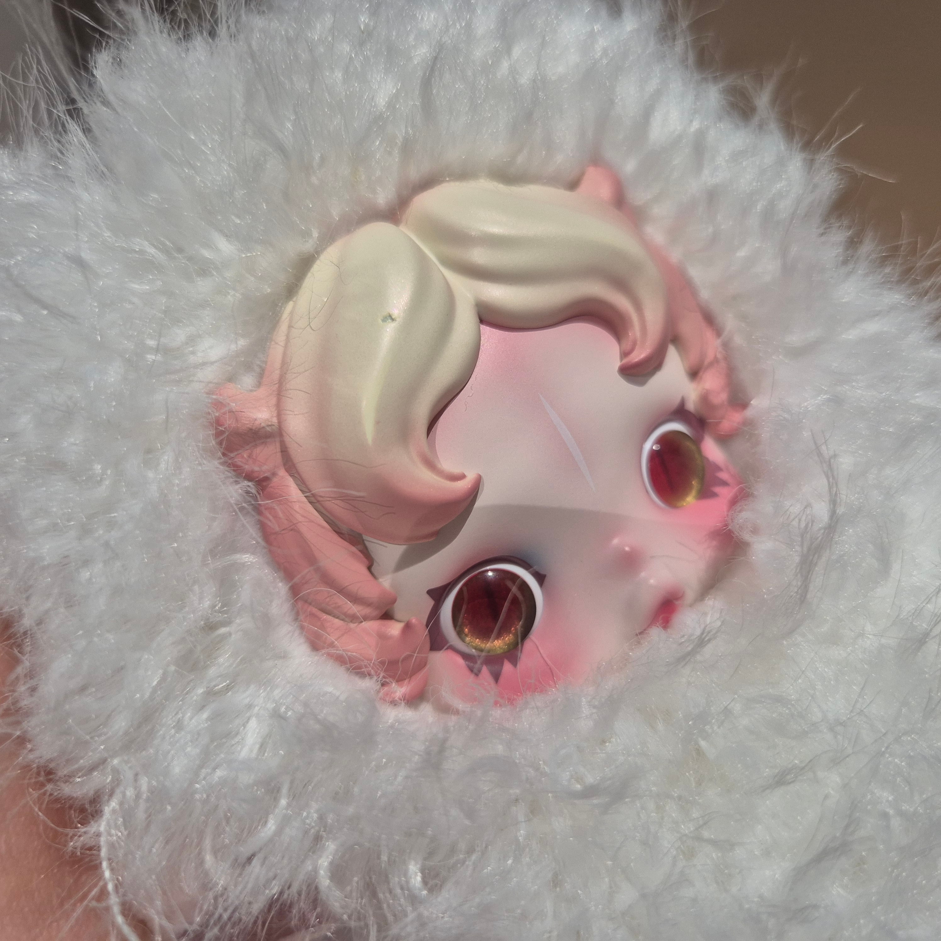 Pop Mart Skullpanda You Found Me ! Series Plush Doll Pendant Ghostie (Opened Case) 착용 스타일 - 1
