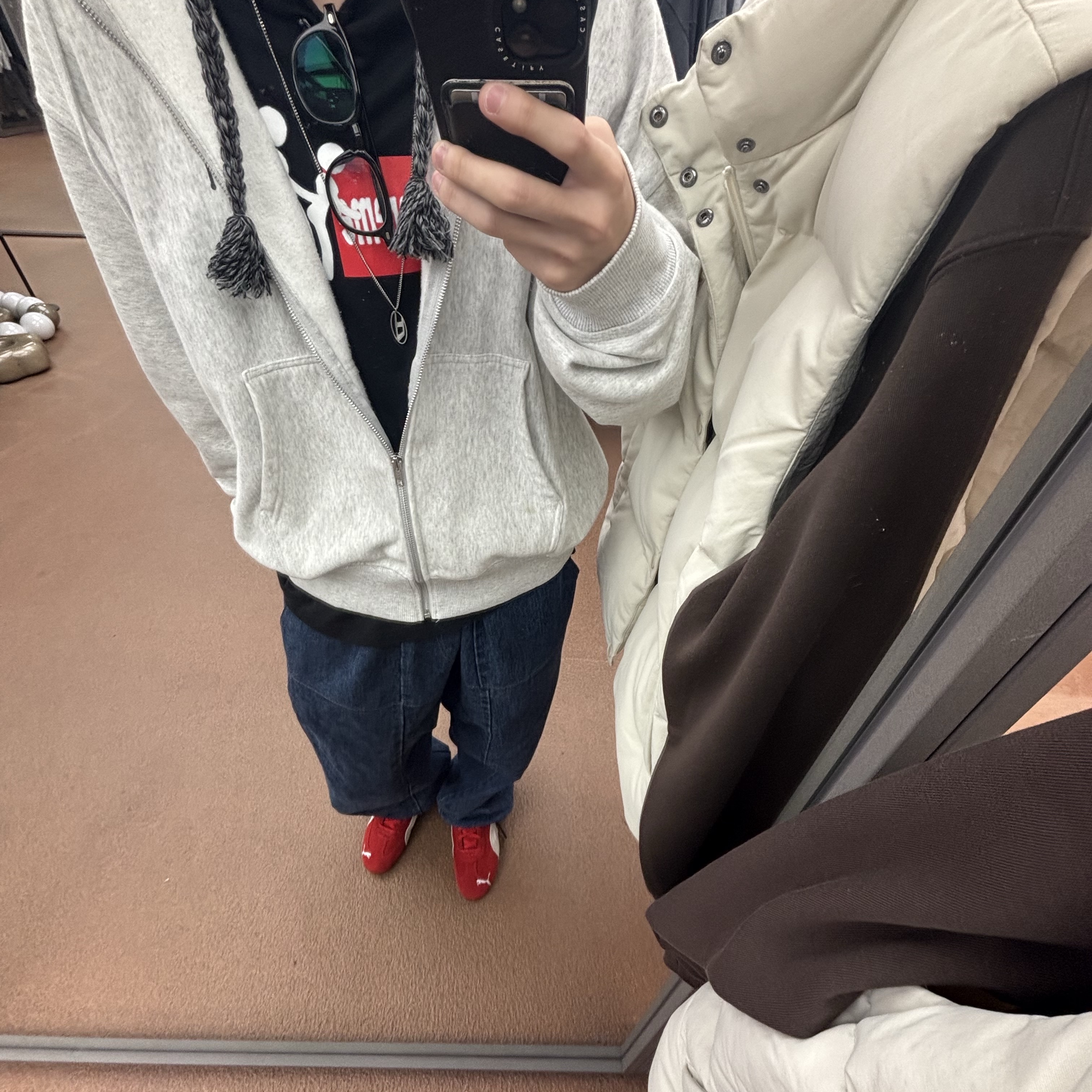Supreme Stick T-Shirt Black - 25FW, Puma Speedcat OG Red White 착용 스타일