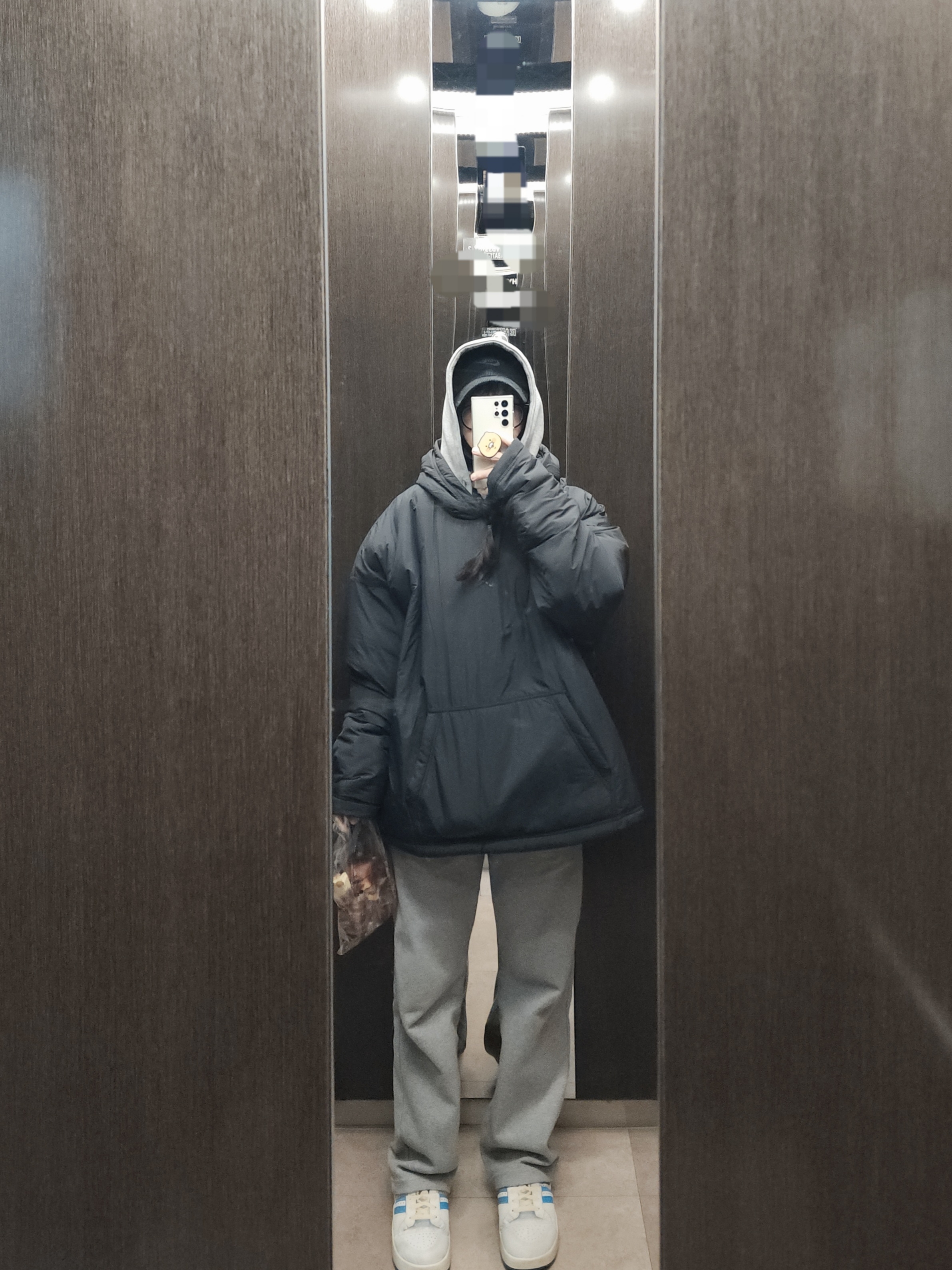 Jordan Flight Padded Mountainside Pullover Hoodie Black Dark Smoke Grey (HV1865-010), Nike Heritage 86 Corduroy Cap Black 착용 스타일