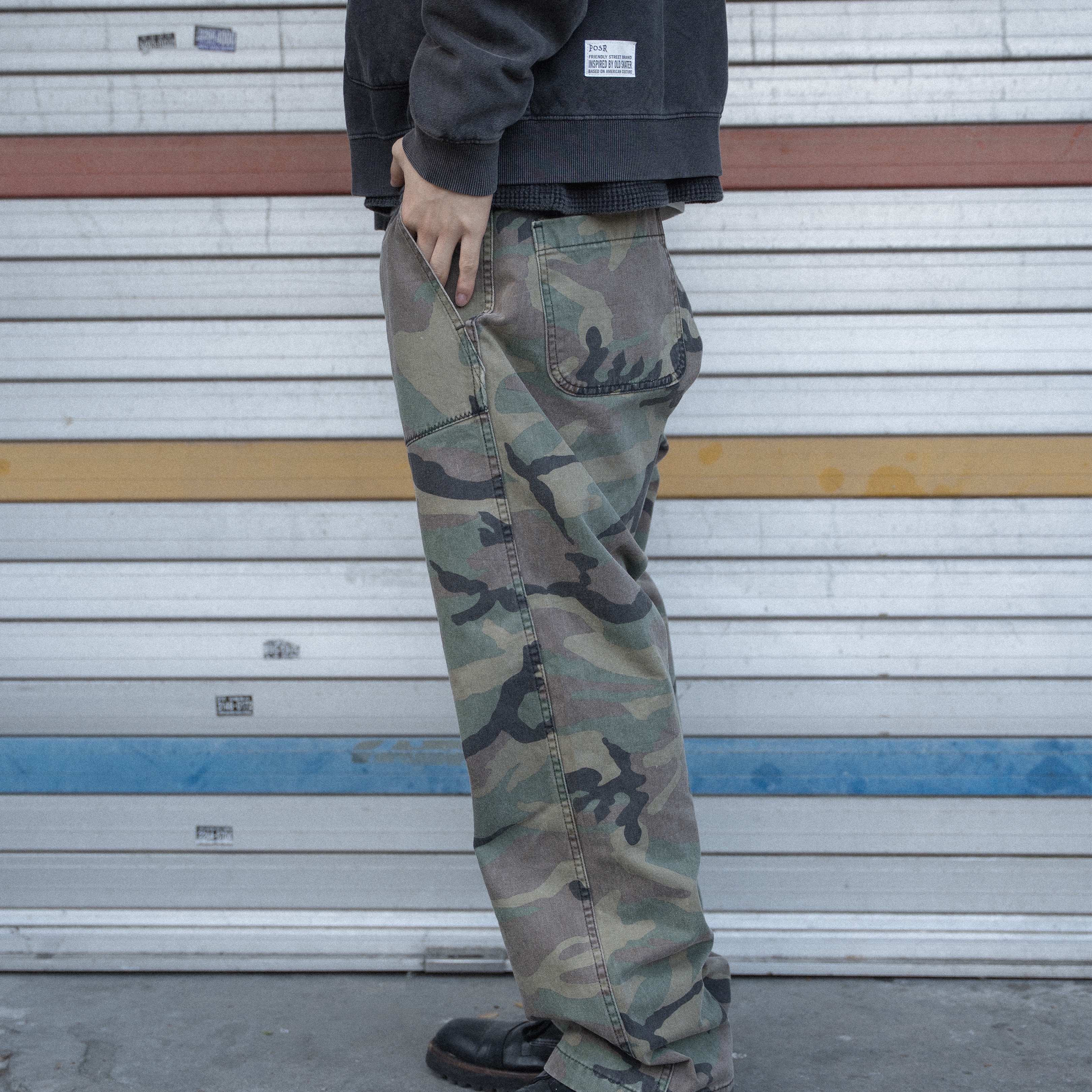 POSR Washed Fatigue Pants Camo, POSR Overdyed Thermal Zip Hoodie Faded Black 착용 스타일