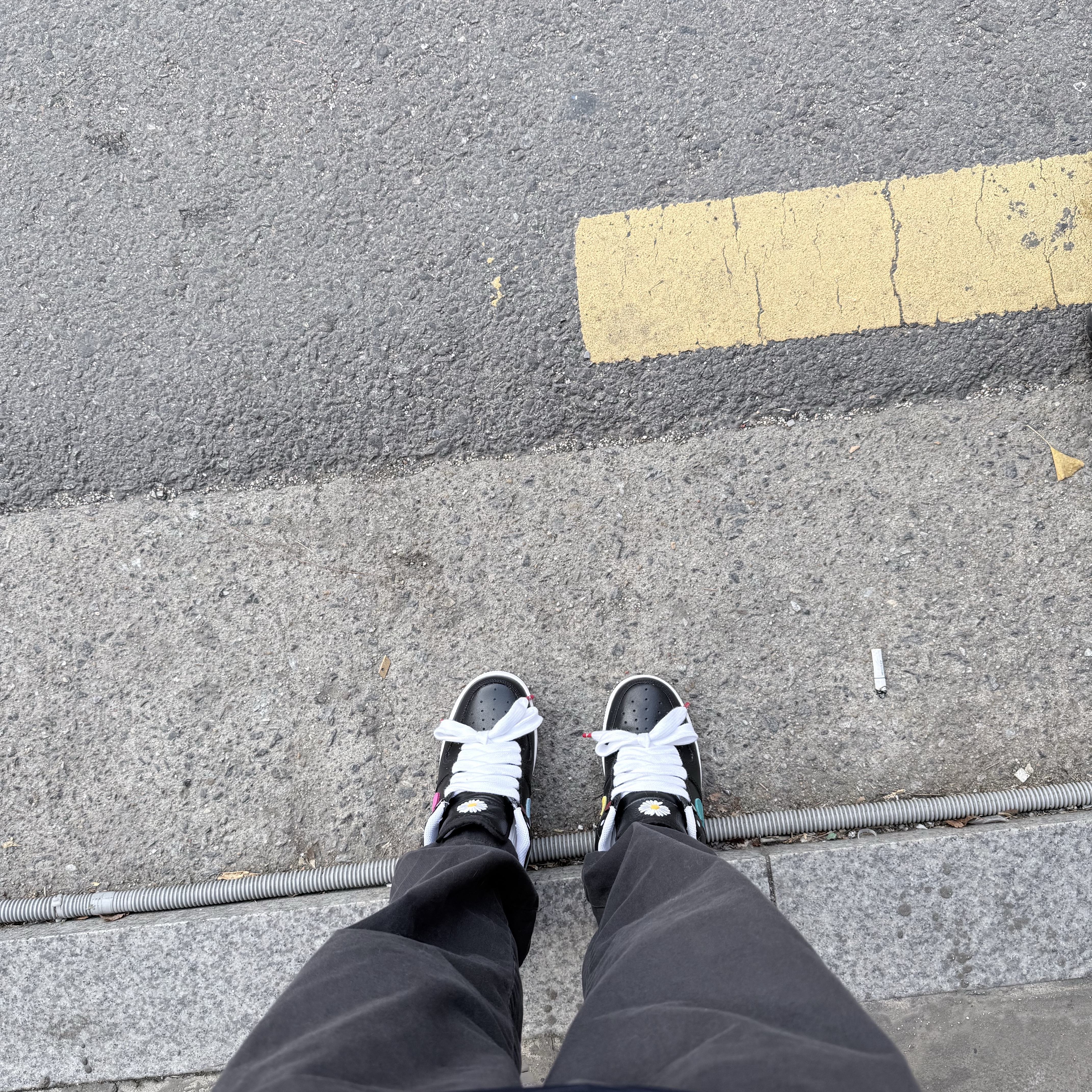 Nike x Peaceminusone Air Force 1 Low Para-Noise 3.0 Black and Multicolor 착용 스타일
