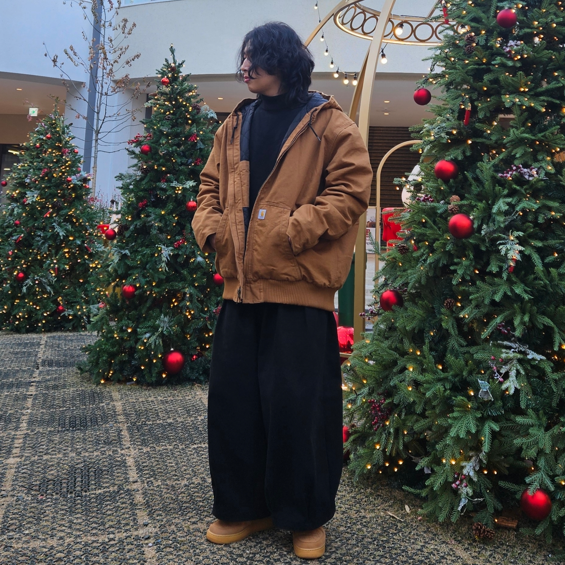 Carhartt WIP Active Jacket Hamilton Brown Rigid - Winter, (W) Nike Air Force 1 '07 WB Flax Wheat 착용 스타일