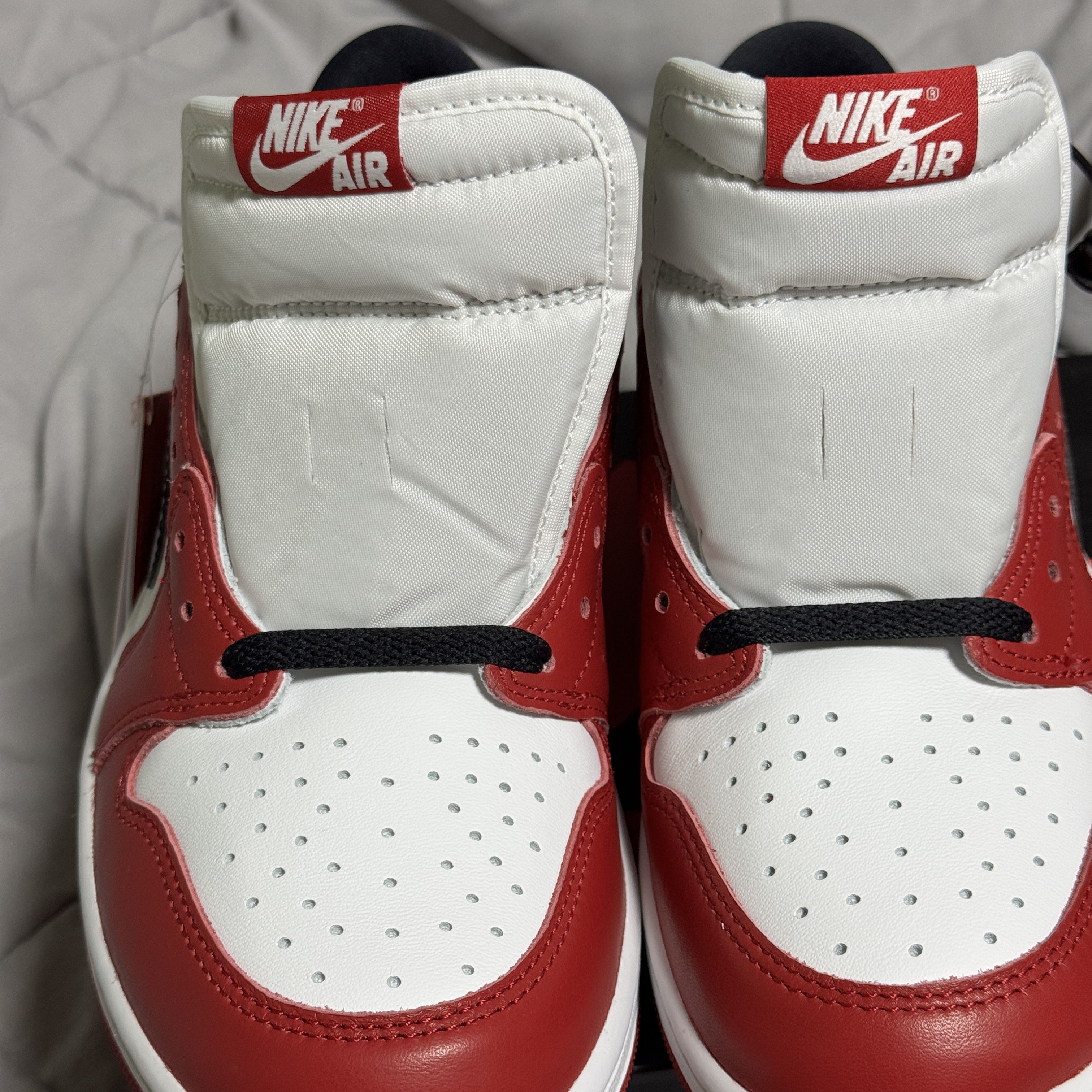 Jordan 1 Retro Low OG Chicago 착용 스타일 - 1