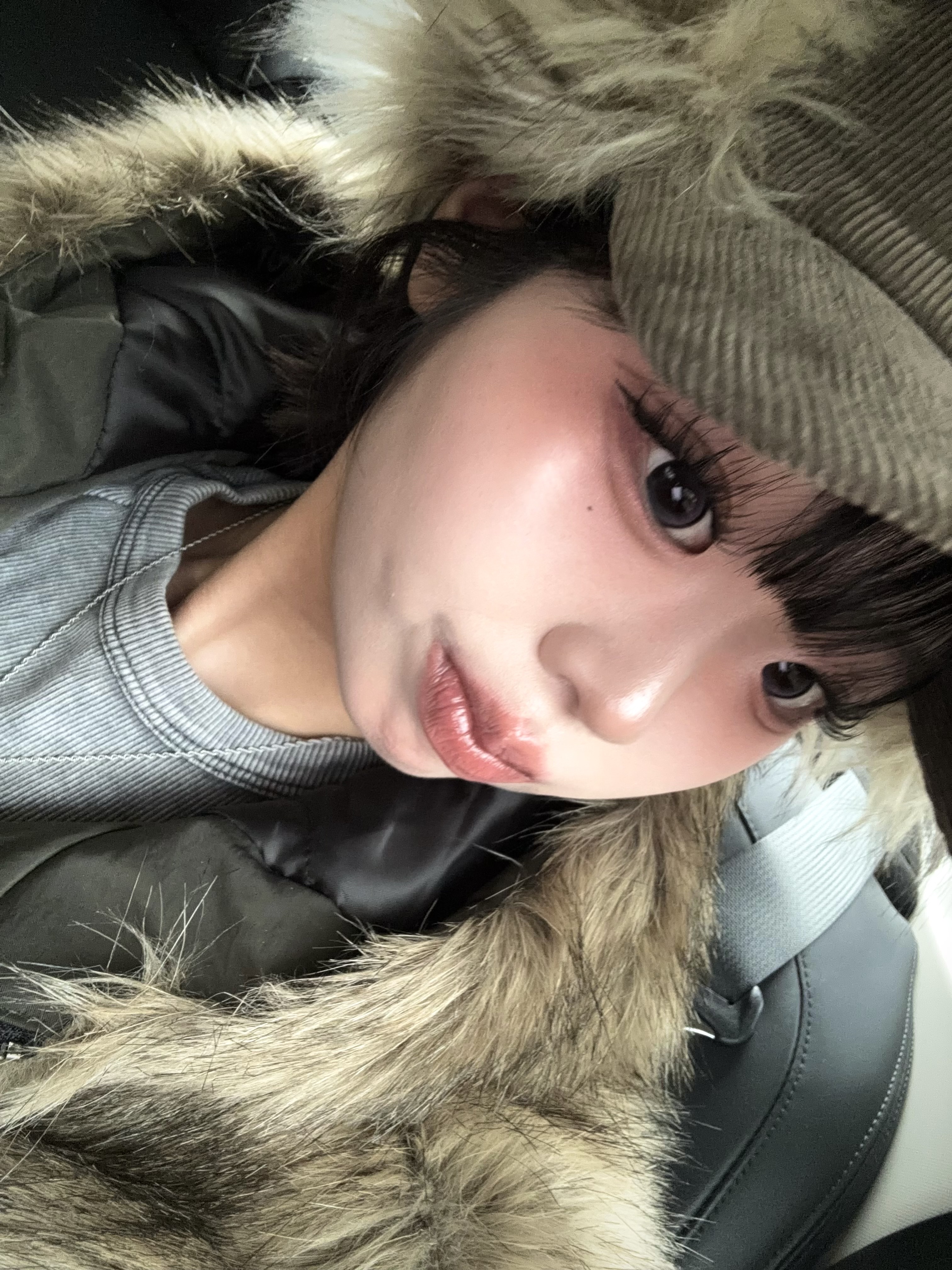Vacant Archive Diddy Fur Hoodie Jacket, Open Yy Faux Fur Corduroy Earflap Cap Khaki 착용 스타일 - 2