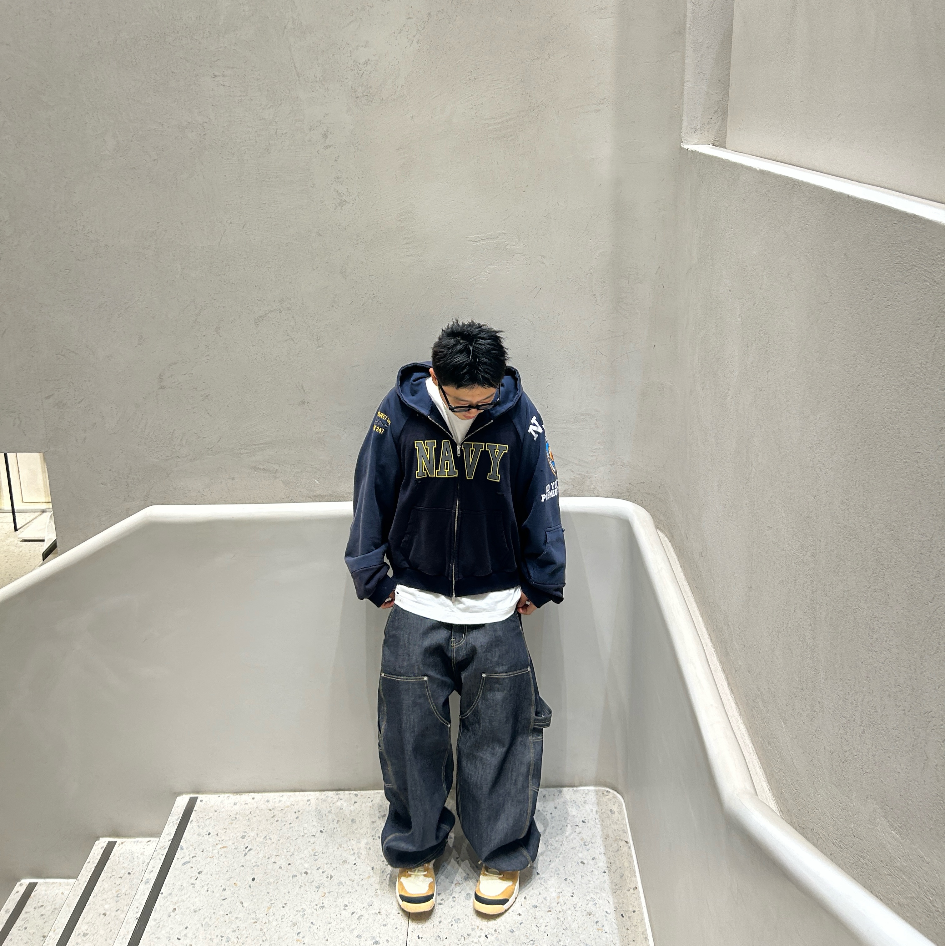 Project G/R Reconstructed Folded Zip Hoodie Navy, Nike x Tom Sachs Mars Yard Shoe 3.0 Space Camp 착용 스타일 - 2