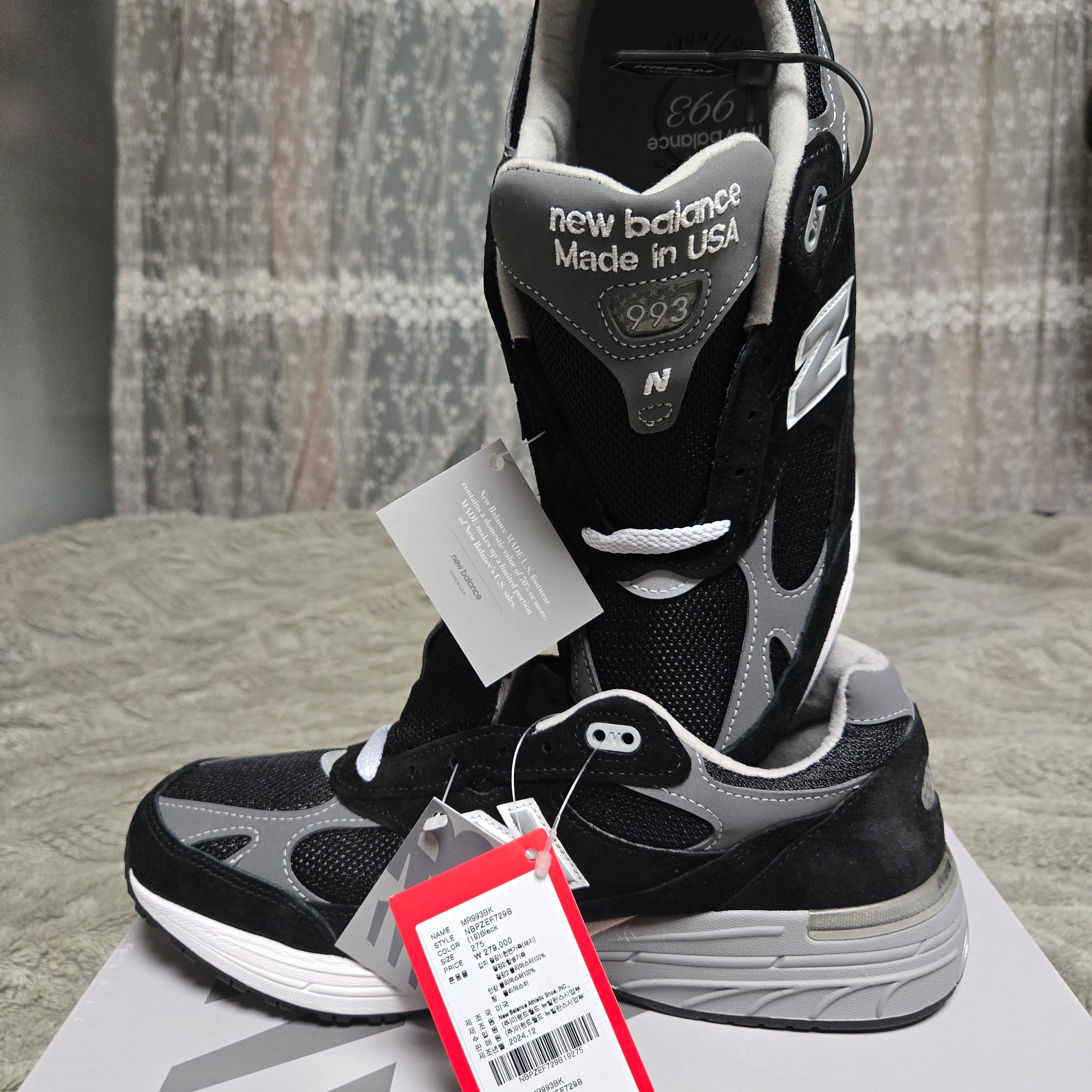 New Balance 993 Made in USA Black - D Standard 착용 스타일 - 2
