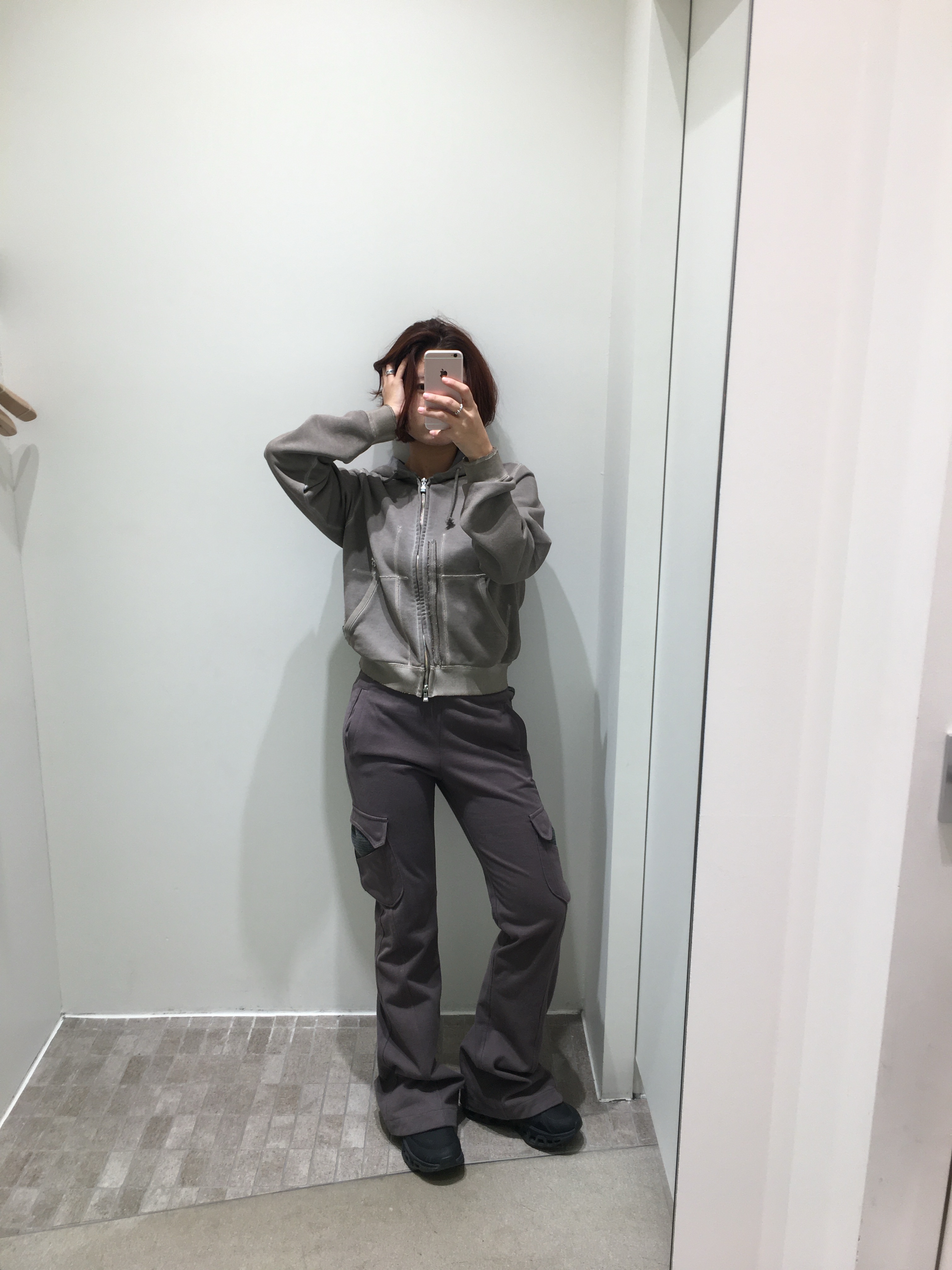 On Running x Post Archive Faction (Paf) Cloudmonster 2 Thorn Brown, Xlim Ep.8 05 Trousers Black 착용 스타일