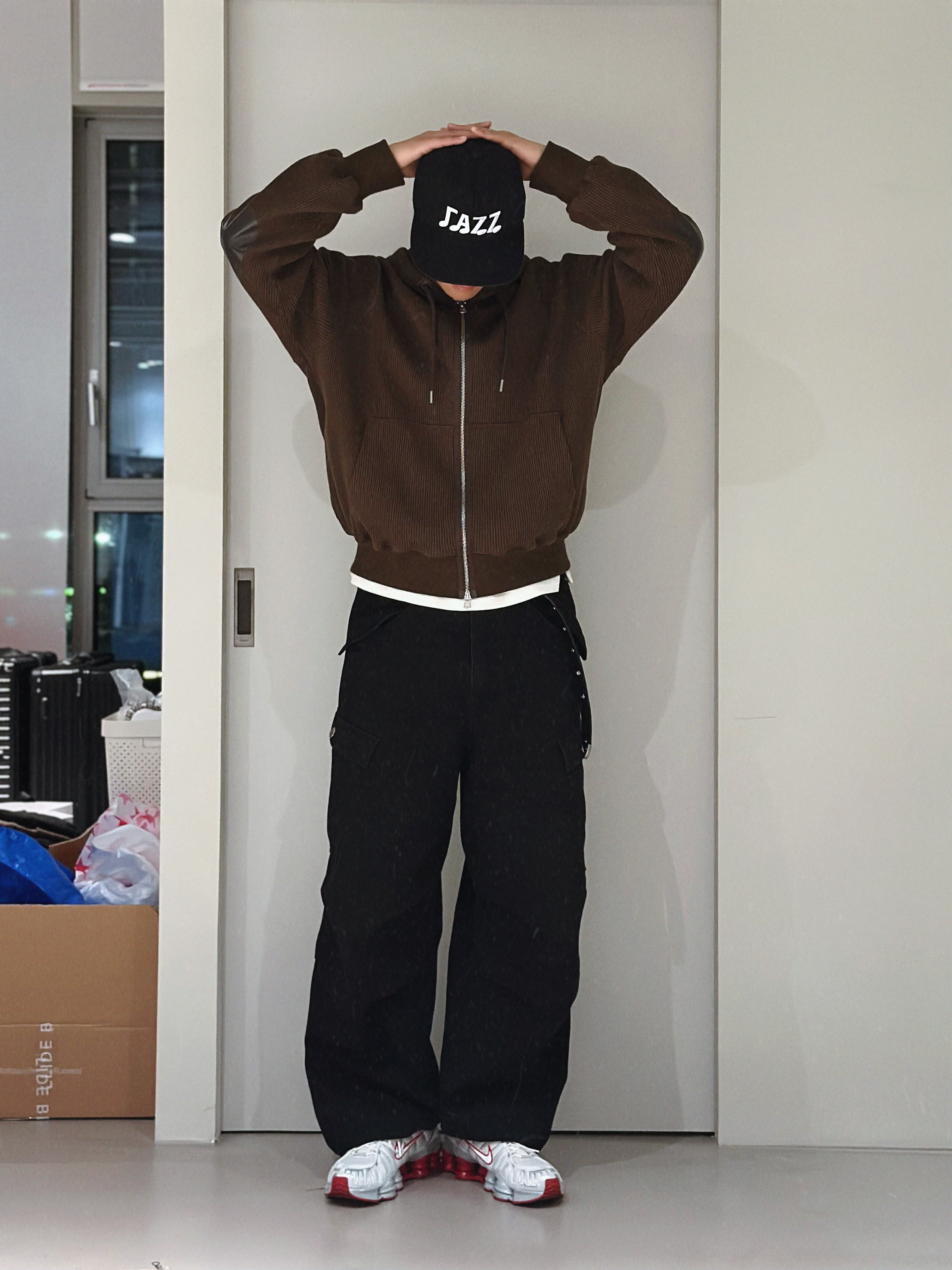 [KREAM 단독] Kikozy New Jazz Cap Black, (W) Nike Shox TL Platinum Tint 착용 스타일 - 3