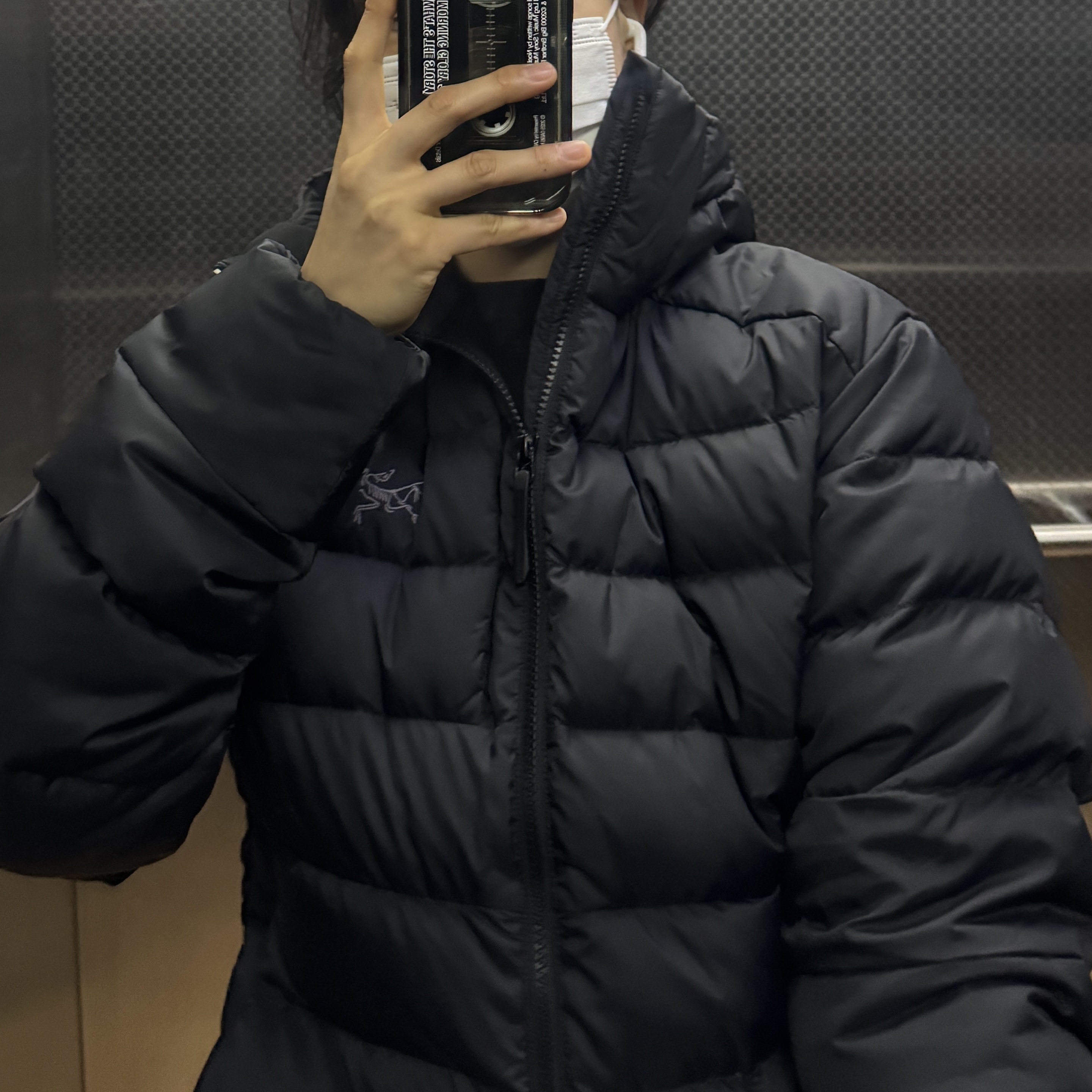 Arc'teryx Thorium Hoody Black 착용 스타일