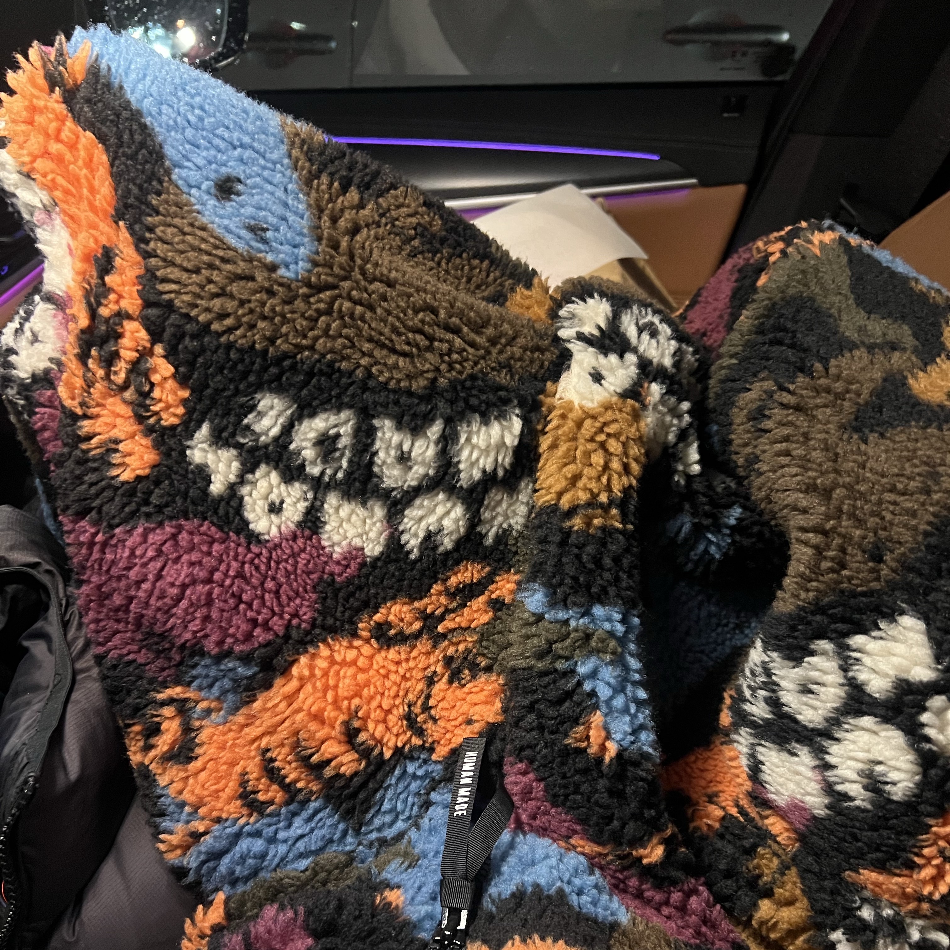 Human Made Animal Fleece Jacket Orange, Uniqlo x Needles Fleece Wide Pants Black - KR 착용 스타일 - 1
