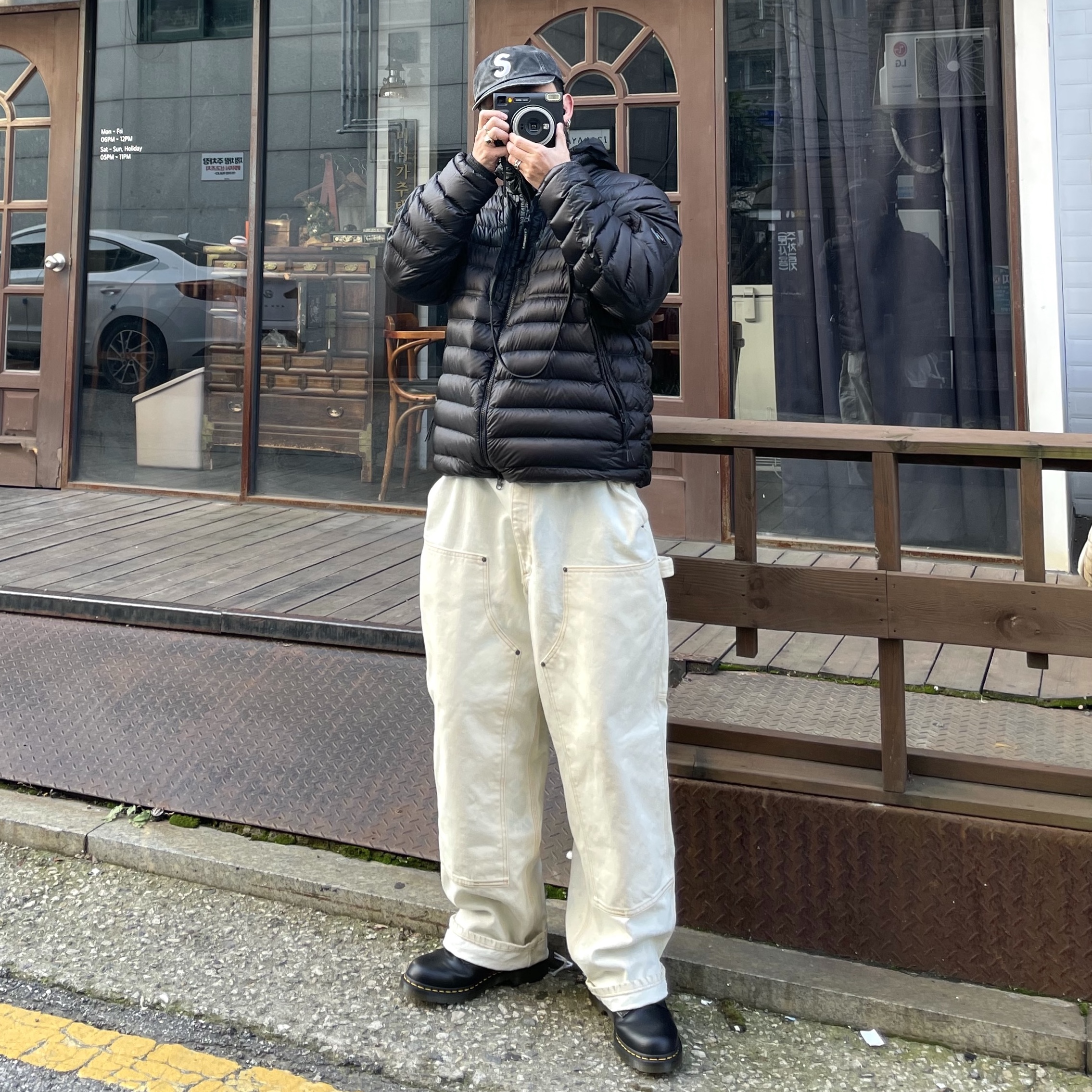 C.P. Company D.D. Shell Collar Zip Down Jacket Black - 24FW, Dr. Martens 1460 Smooth Boots Black 착용 스타일 - 1