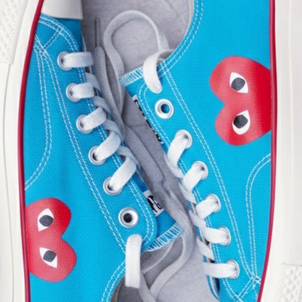 Converse x Play Comme des Garcons Chuck 70 Ox Bright Blue 착용 스타일