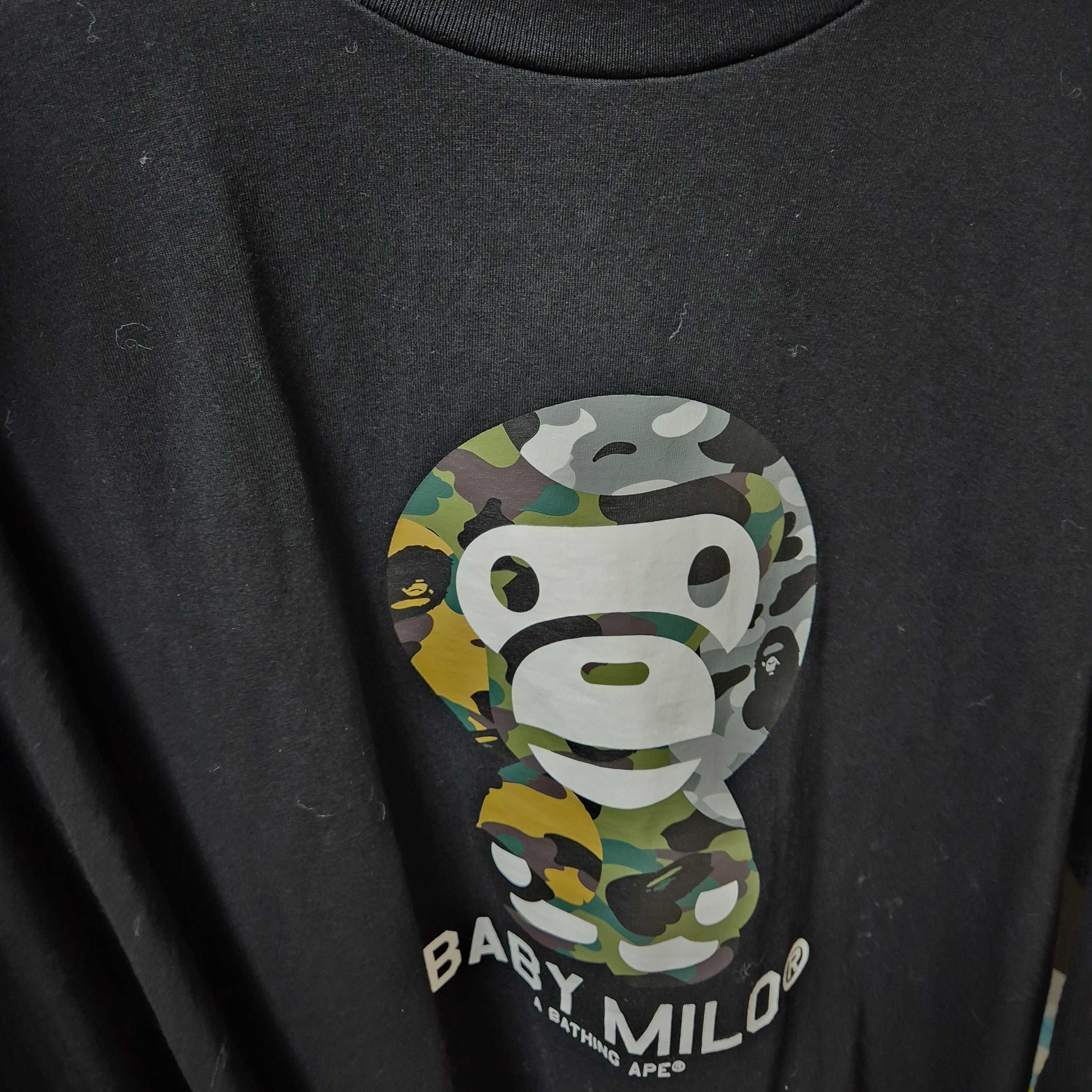 BAPE 1st Camo Crazy Baby Milo L/S T-Shirt Black 착용 스타일