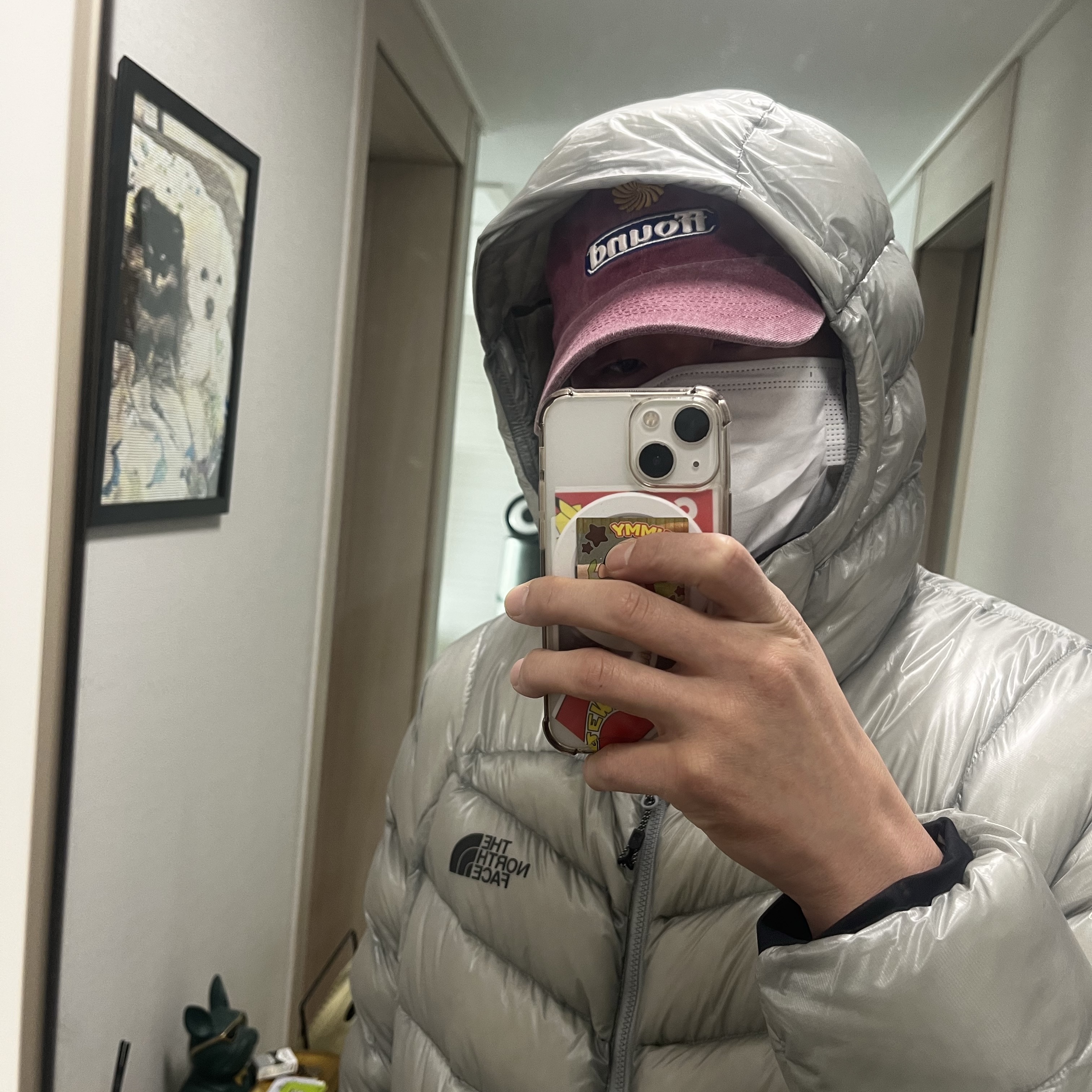 The North Face Summit Mattehorn RDS Down Jacket Light Gray, Stussy Joker T-Shirt White 착용 스타일 - 1