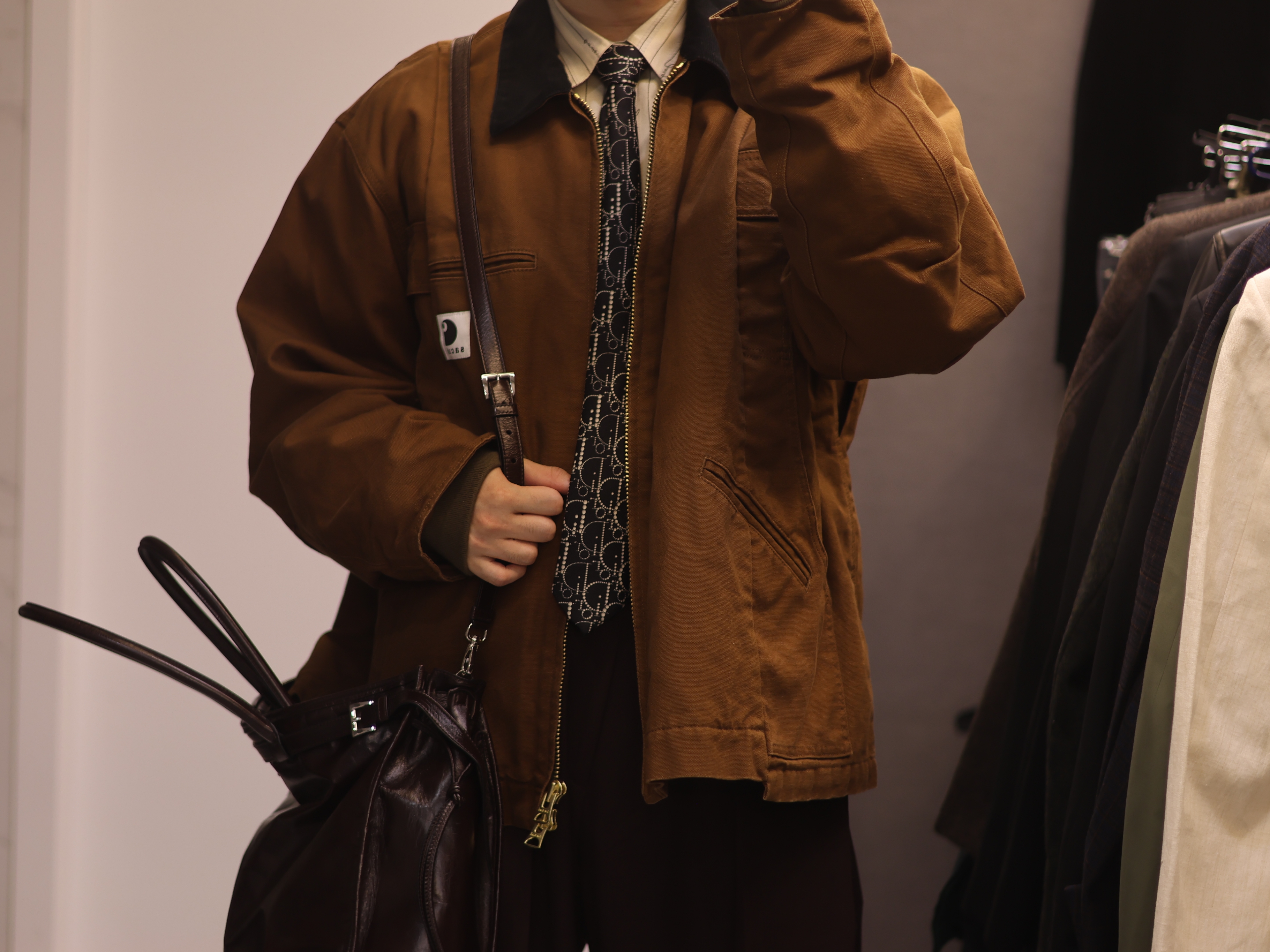 Sacai x Carhartt WIP Washed Duck Hooded Blouson Dark Beige, Sacai x Carhartt WIP Duck Jacket Dark Beige 착용 스타일 - 2